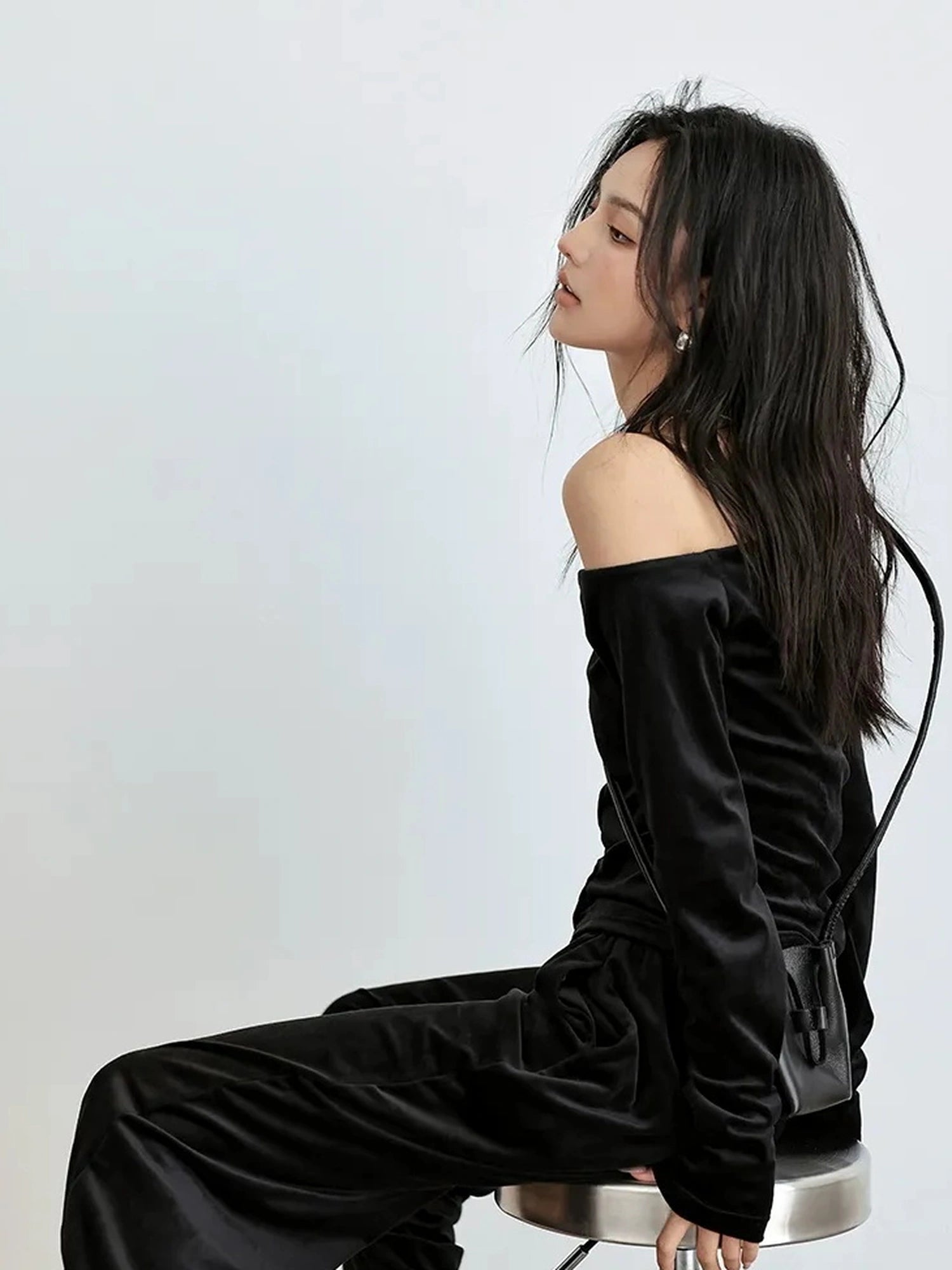 FU FRESH UP Soft Velvet Off Shoulder Set