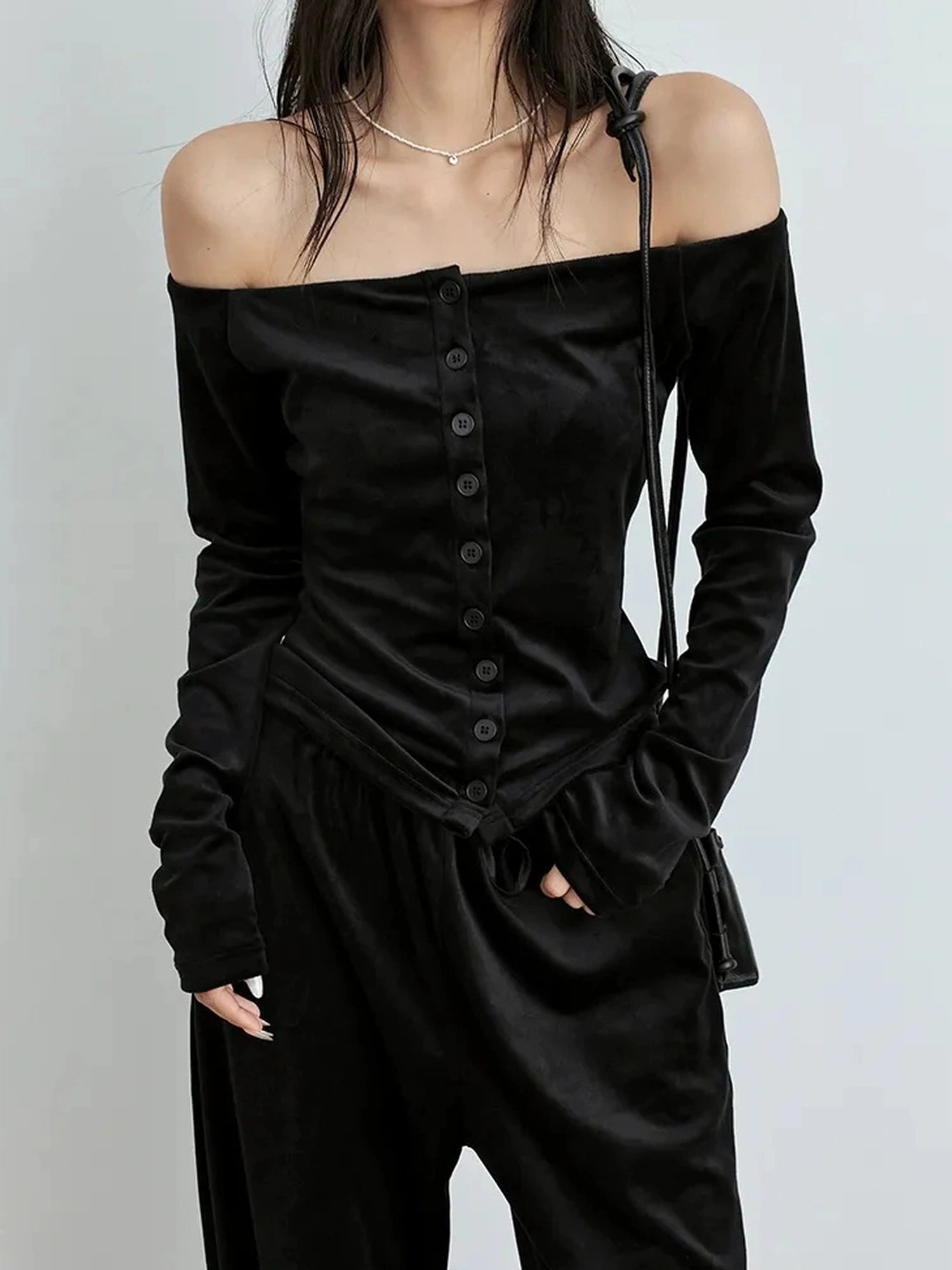 FU FRESH UP Soft Velvet Off Shoulder Set