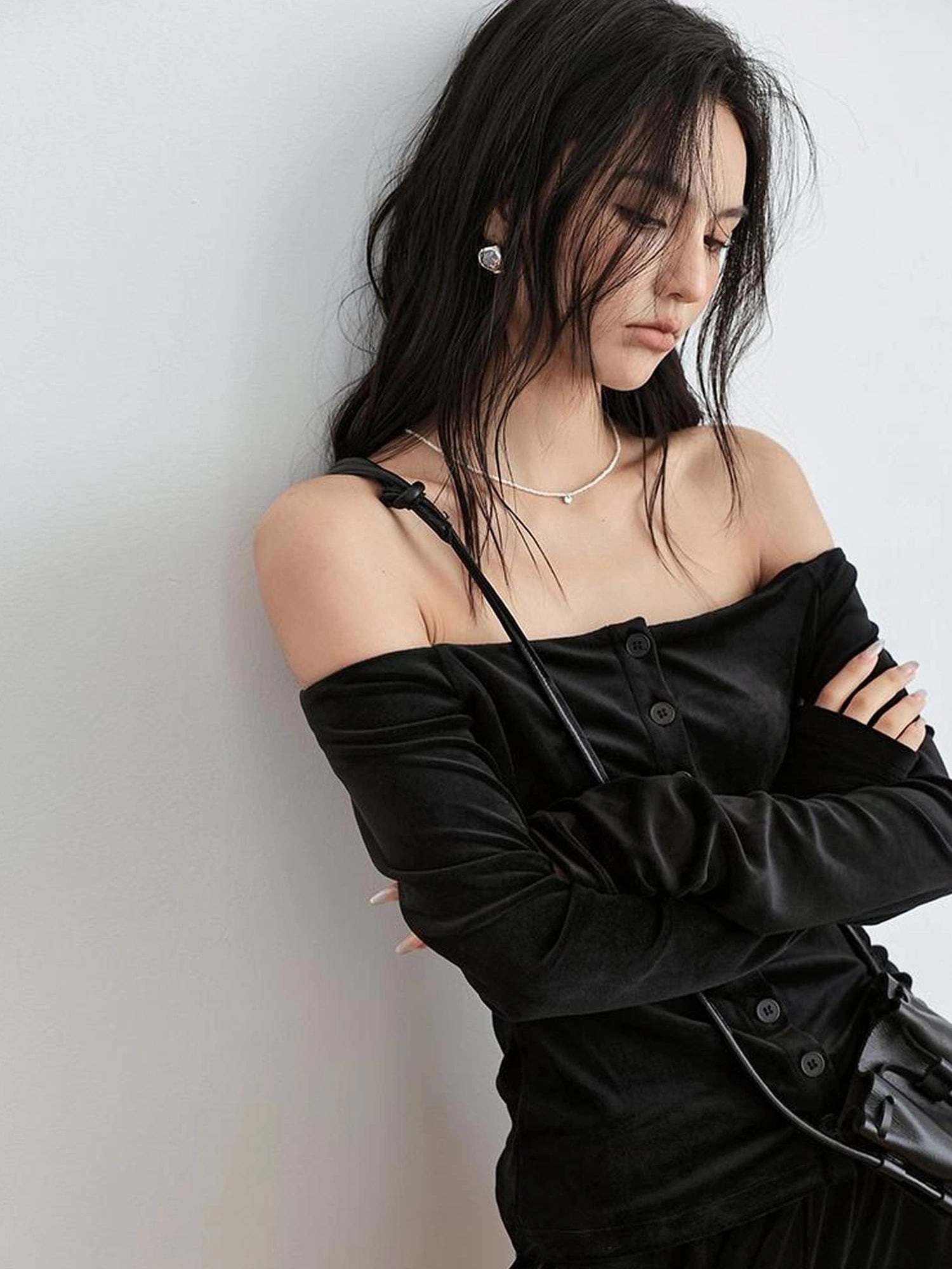 FU FRESH UP Soft Velvet Off Shoulder Set