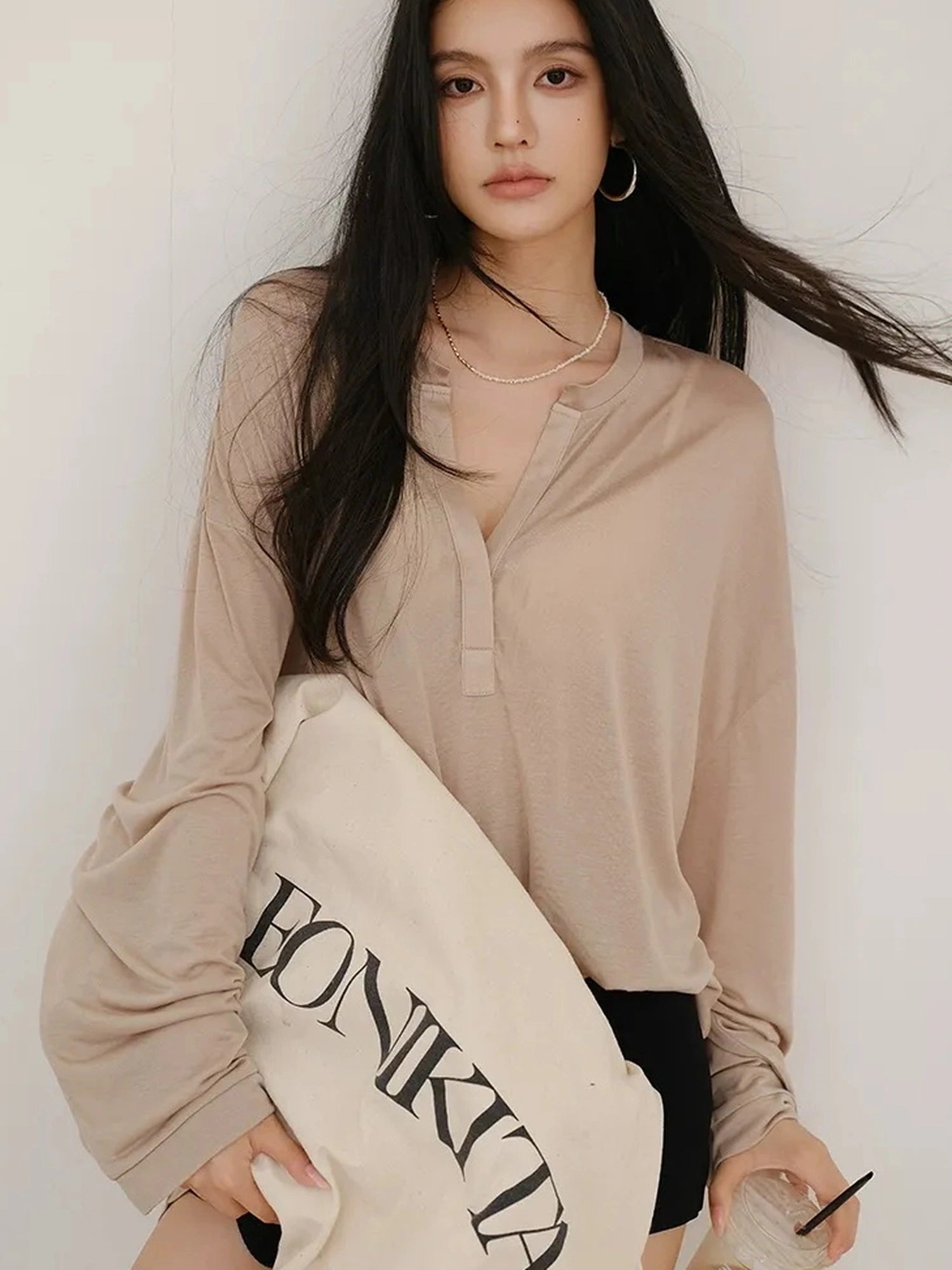 FU FRESH UP Tencel Relaxed V-neck T-shirt