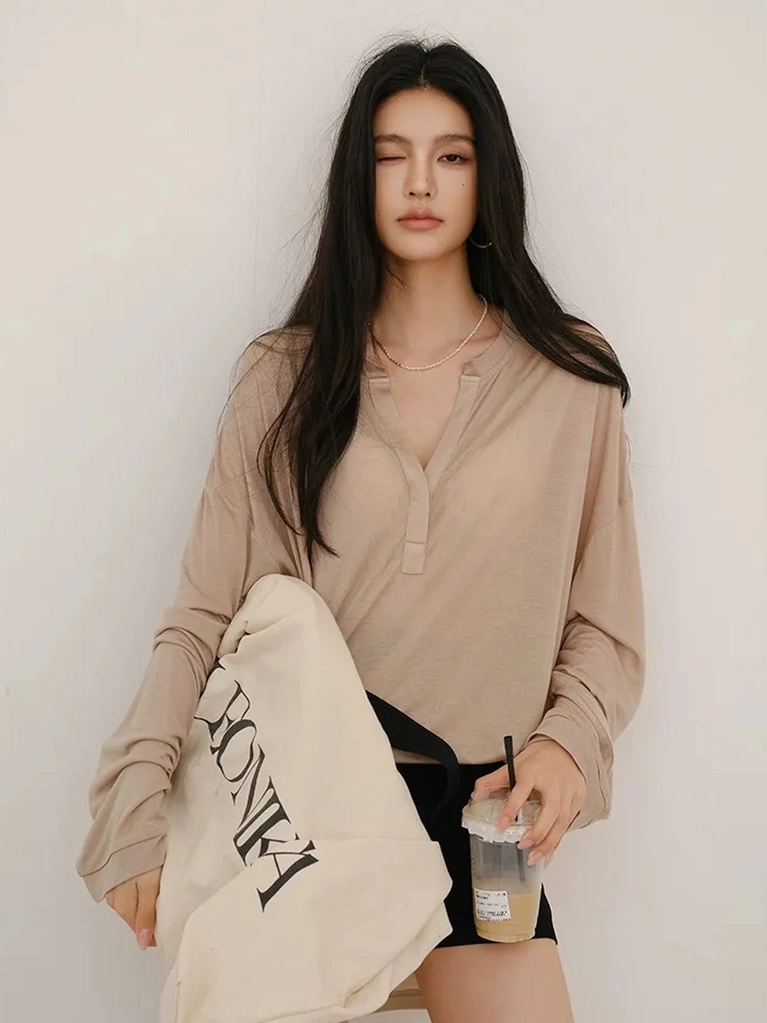 FU FRESH UP Tencel Relaxed V-neck T-shirt