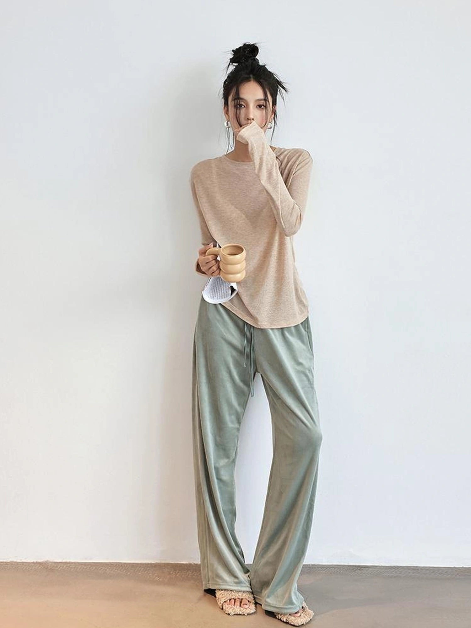 FU FRESH UP Tencel Wool Relaxed Fit V-neck T-shirt Long Sleeve