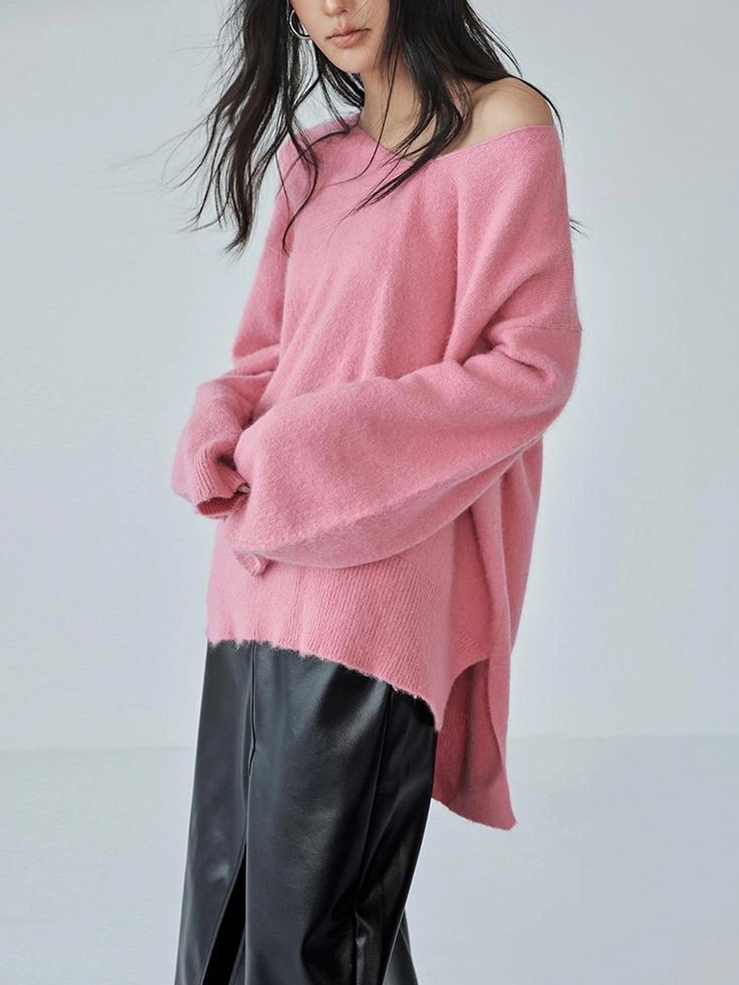 FU FRESH UP V-Neck Raccoon Wool Sweater With Detachable Cowl