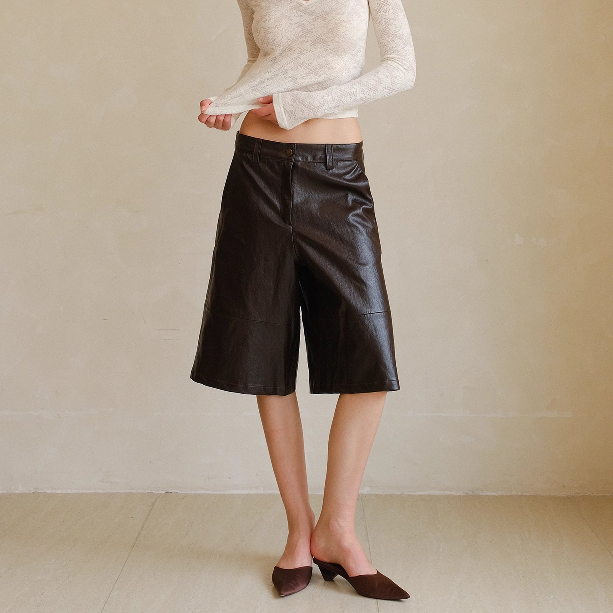 FU_FRESH_UP_Vintage_Waxed_Pu_Leather_Midi_Shorts_MISSTT
