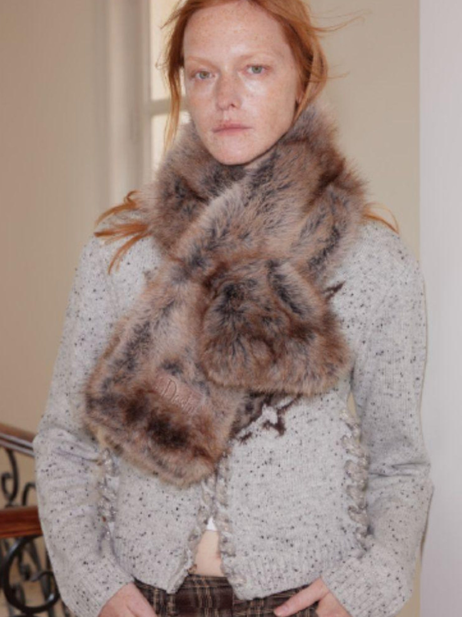 2th Desire Faux Fur Scarf Winter Warm Plush Two-Tone Tip Leather Label
