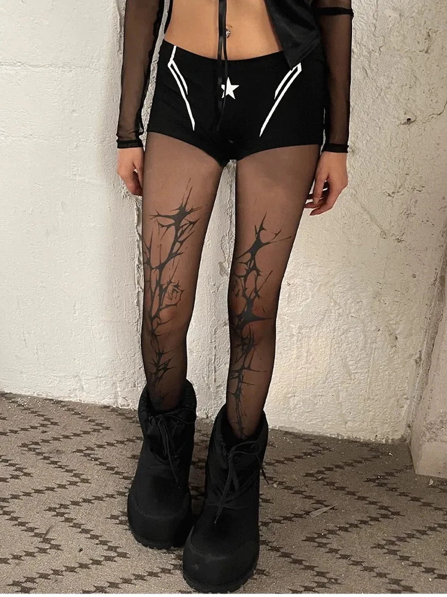 FayChui Star Print Layering Shorts