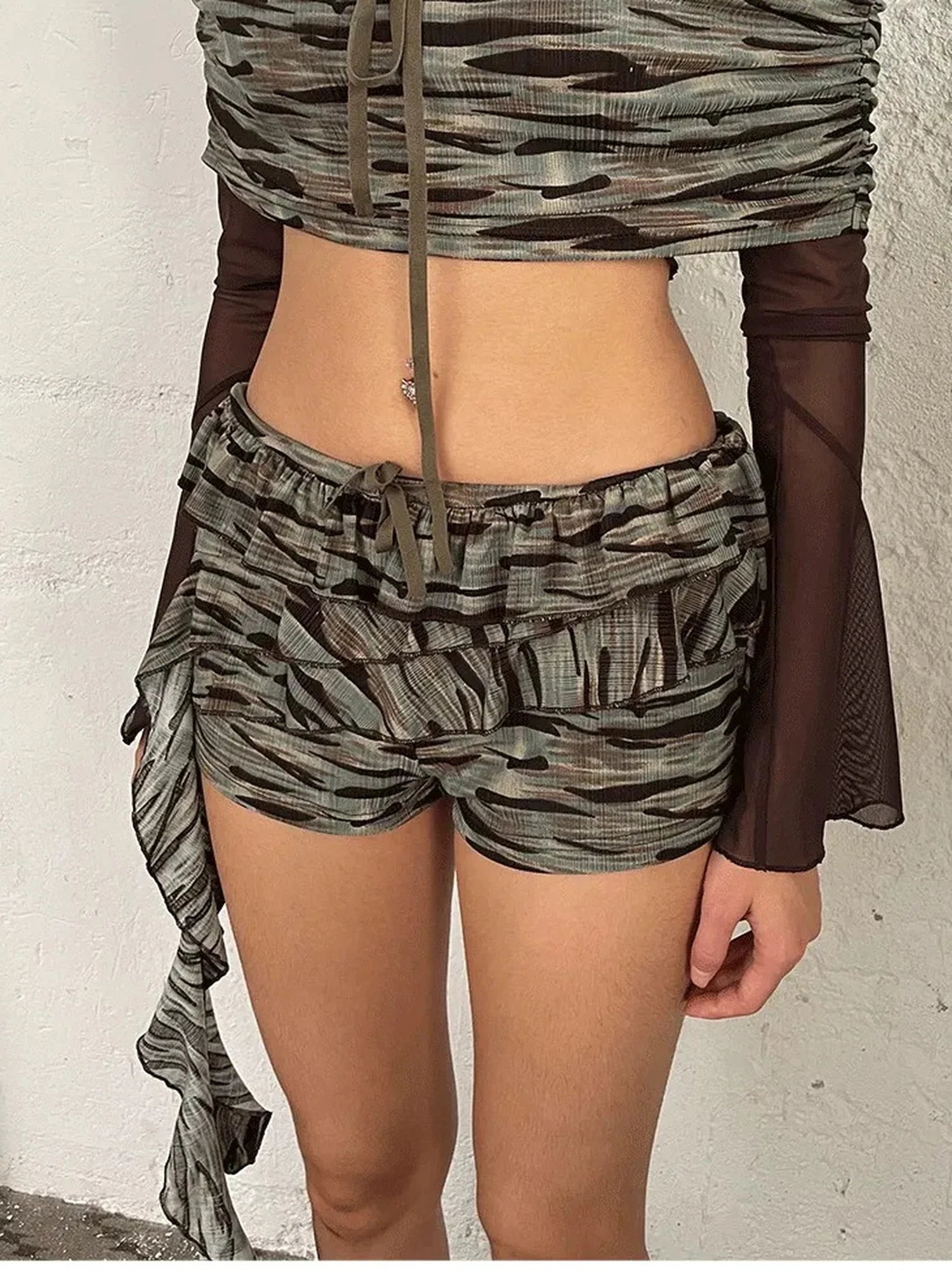 FayChui Vintage Low Rise Camo Ruffle Shorts