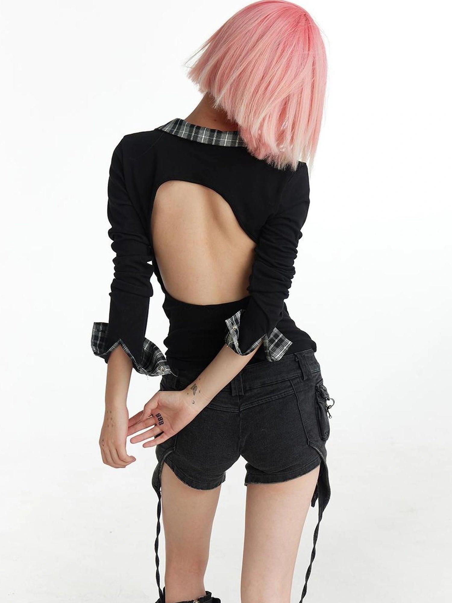 FayChui Vintage Plaid Backless Fitted Shirt