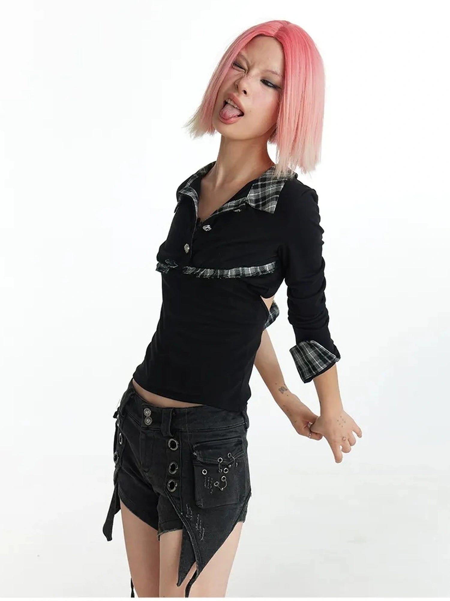 FayChui Vintage Plaid Backless Fitted Shirt