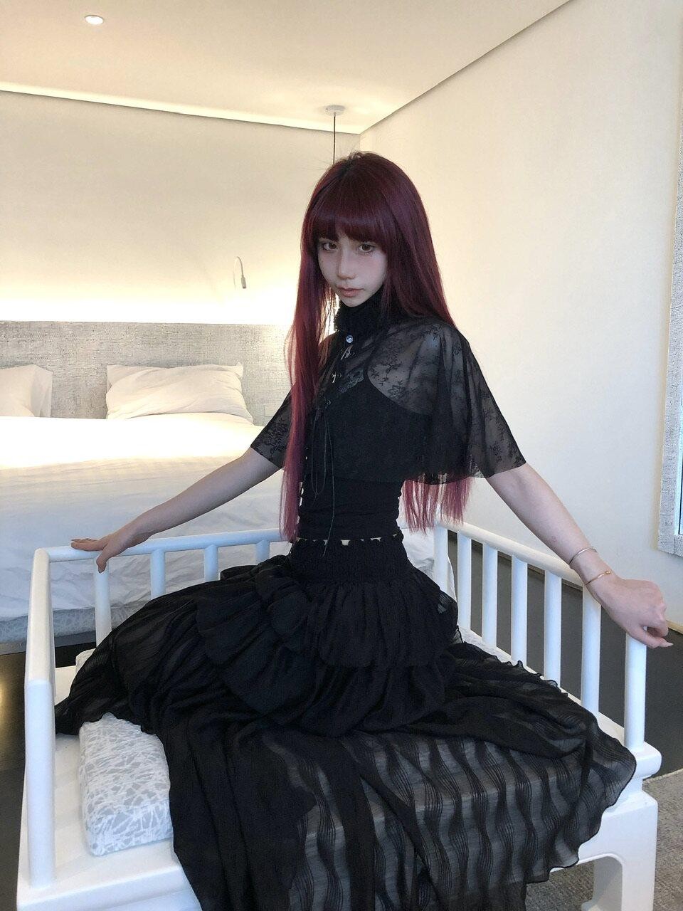 Black And White French Romantic Jellyfish Bubble Hem Women&