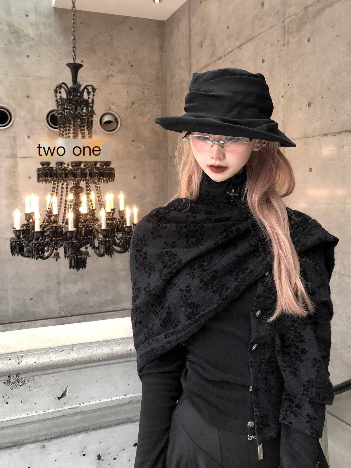 FinderMond_FM_Dark_Detachable_Embroidered_Asymmetric_Cape_Women&