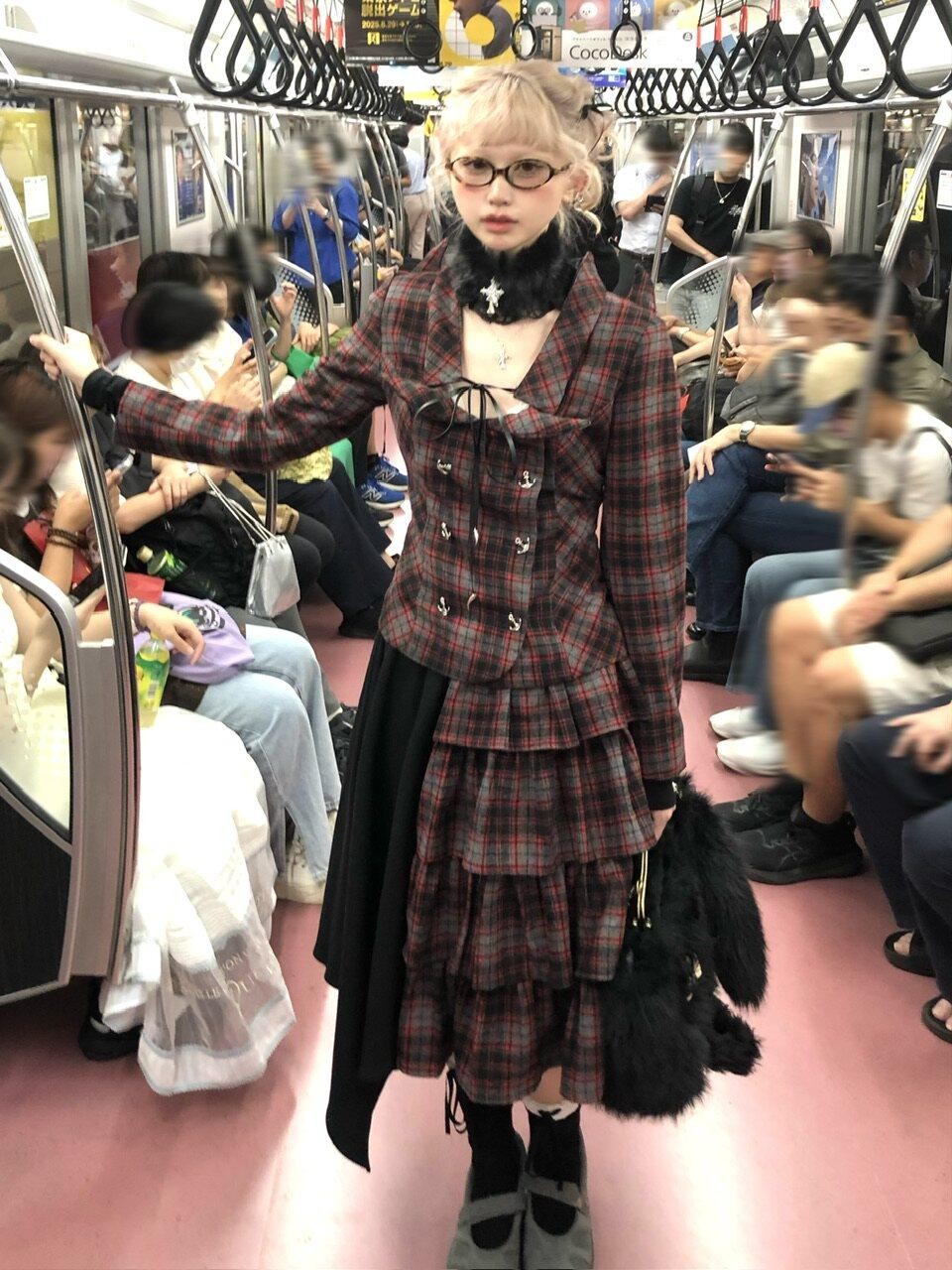 FinderMond FM Devil Horn Red Plaid Studded Punk Women&