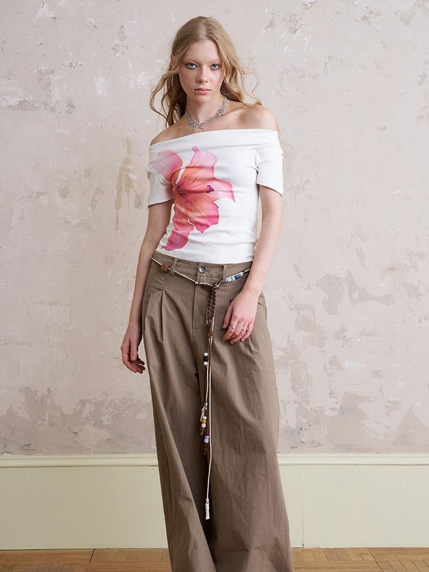 DIDDI MODA Floral Drape Neck Tee