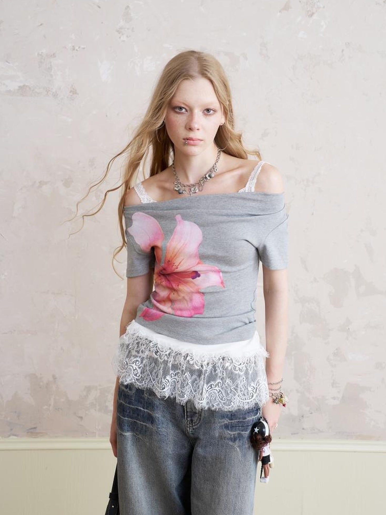 DIDDI MODA Floral Drape Neck Tee