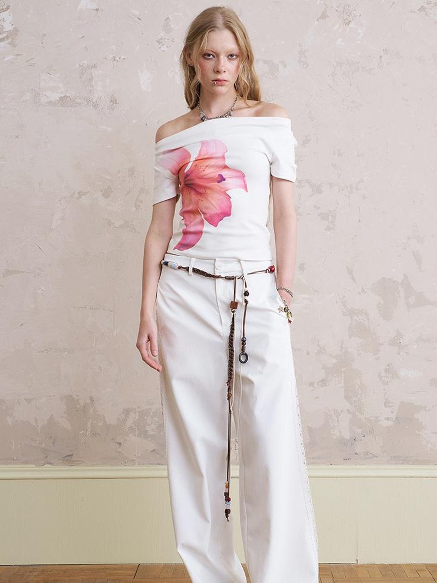 DIDDI MODA Floral Drape Neck Tee