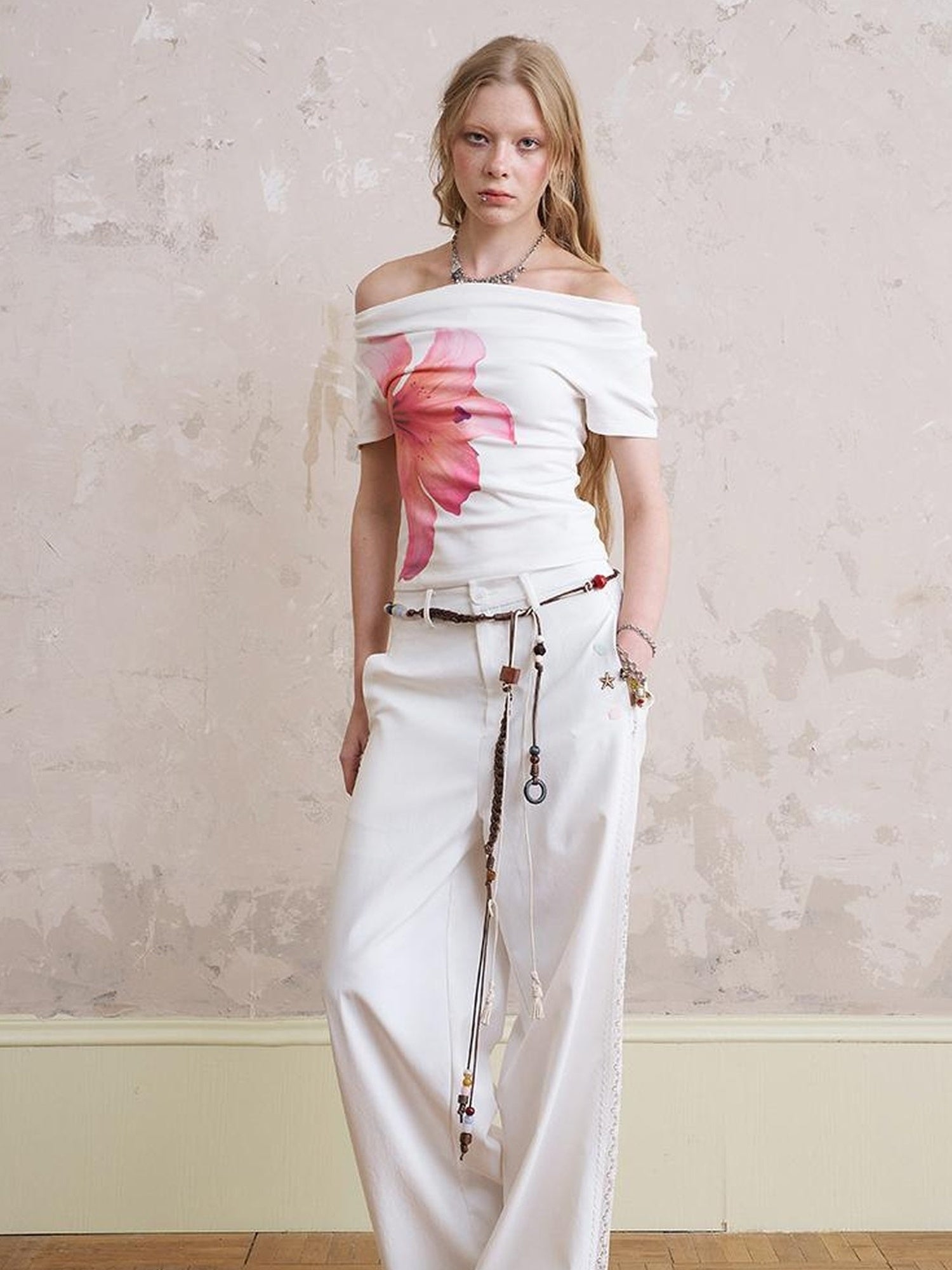 DIDDI MODA Floral Drape Neck Tee