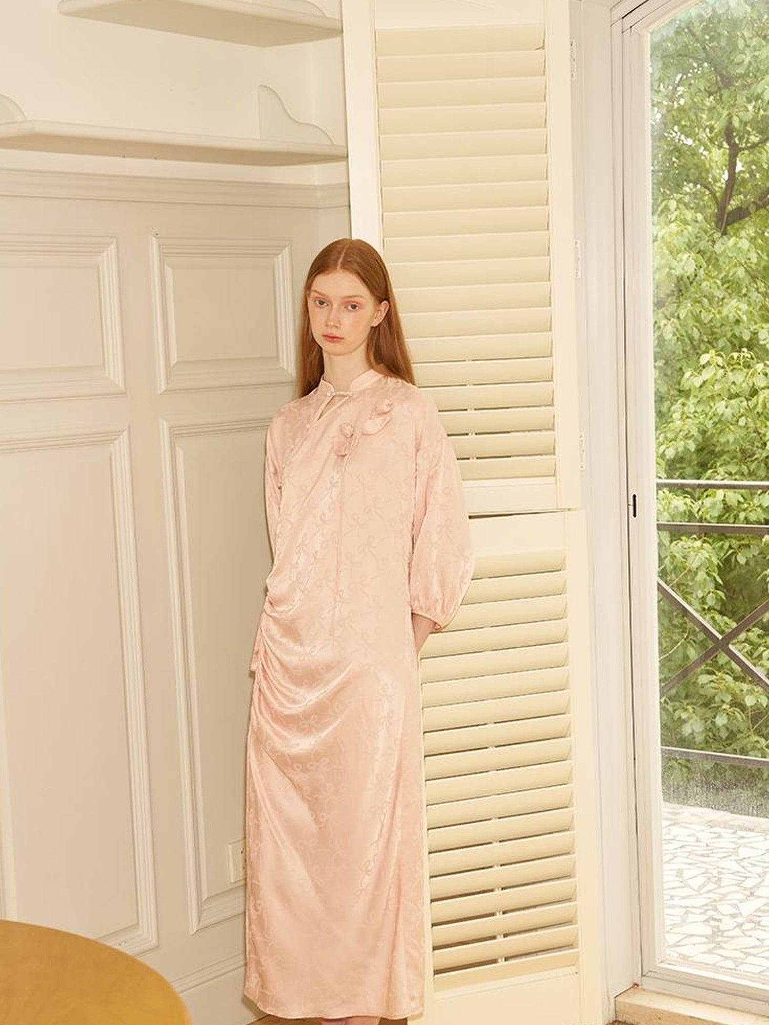 DIDDI MODA Floral Embroidered Asymmetric Qipao Dress With Side Slit