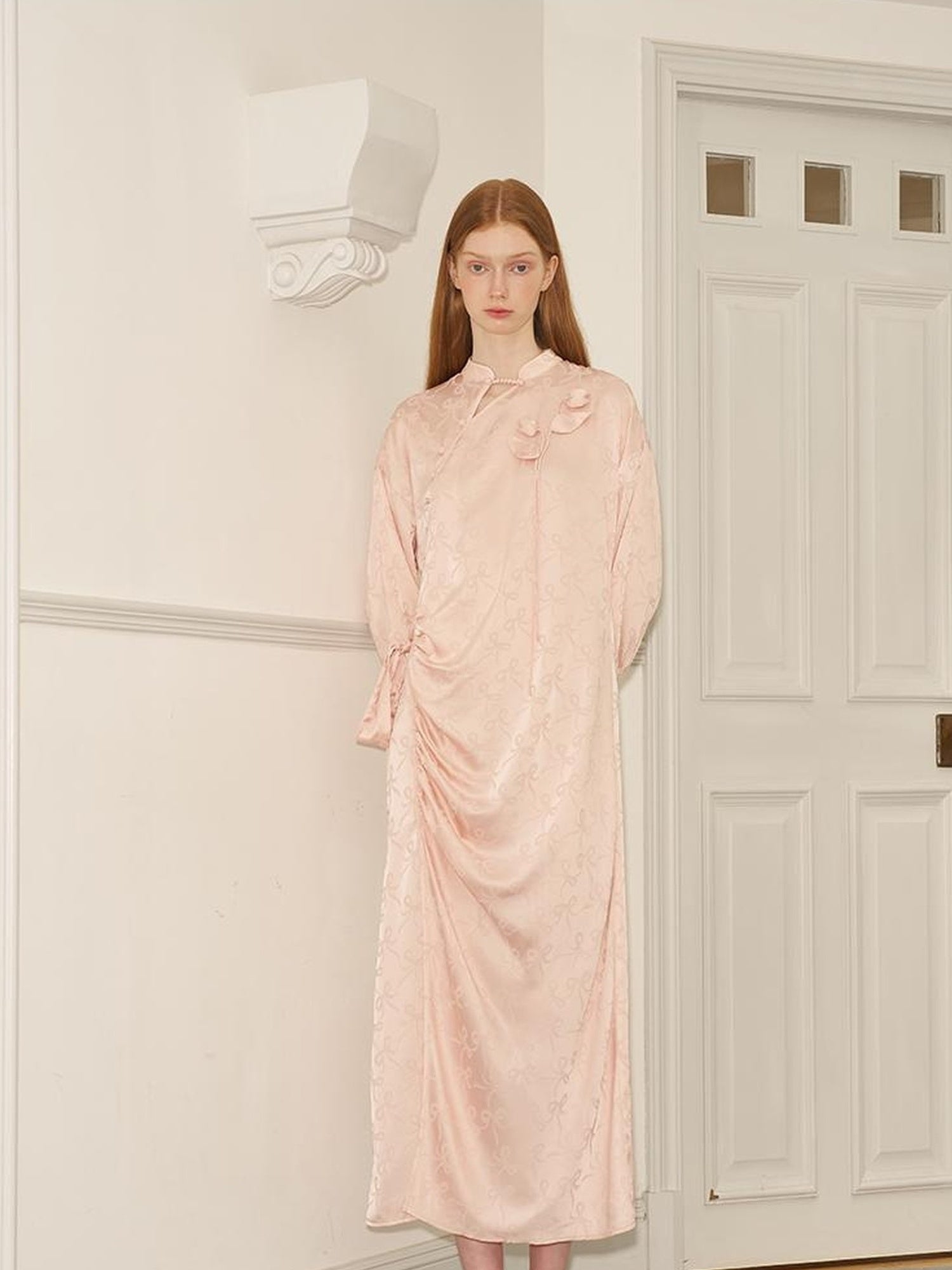 DIDDI MODA Floral Embroidered Asymmetric Qipao Dress With Side Slit