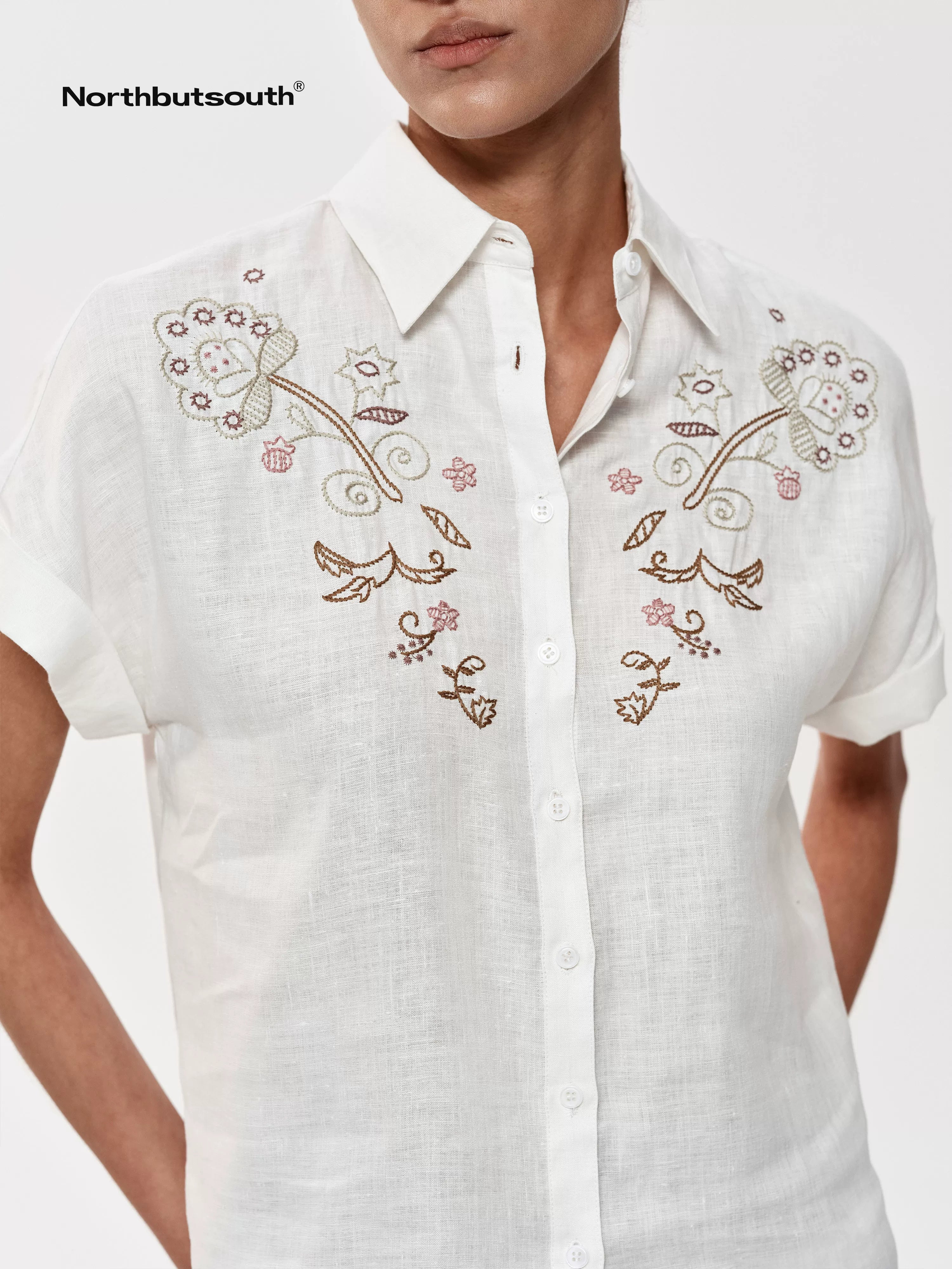 Floral Embroidered Loose Fit Hemp Shirt