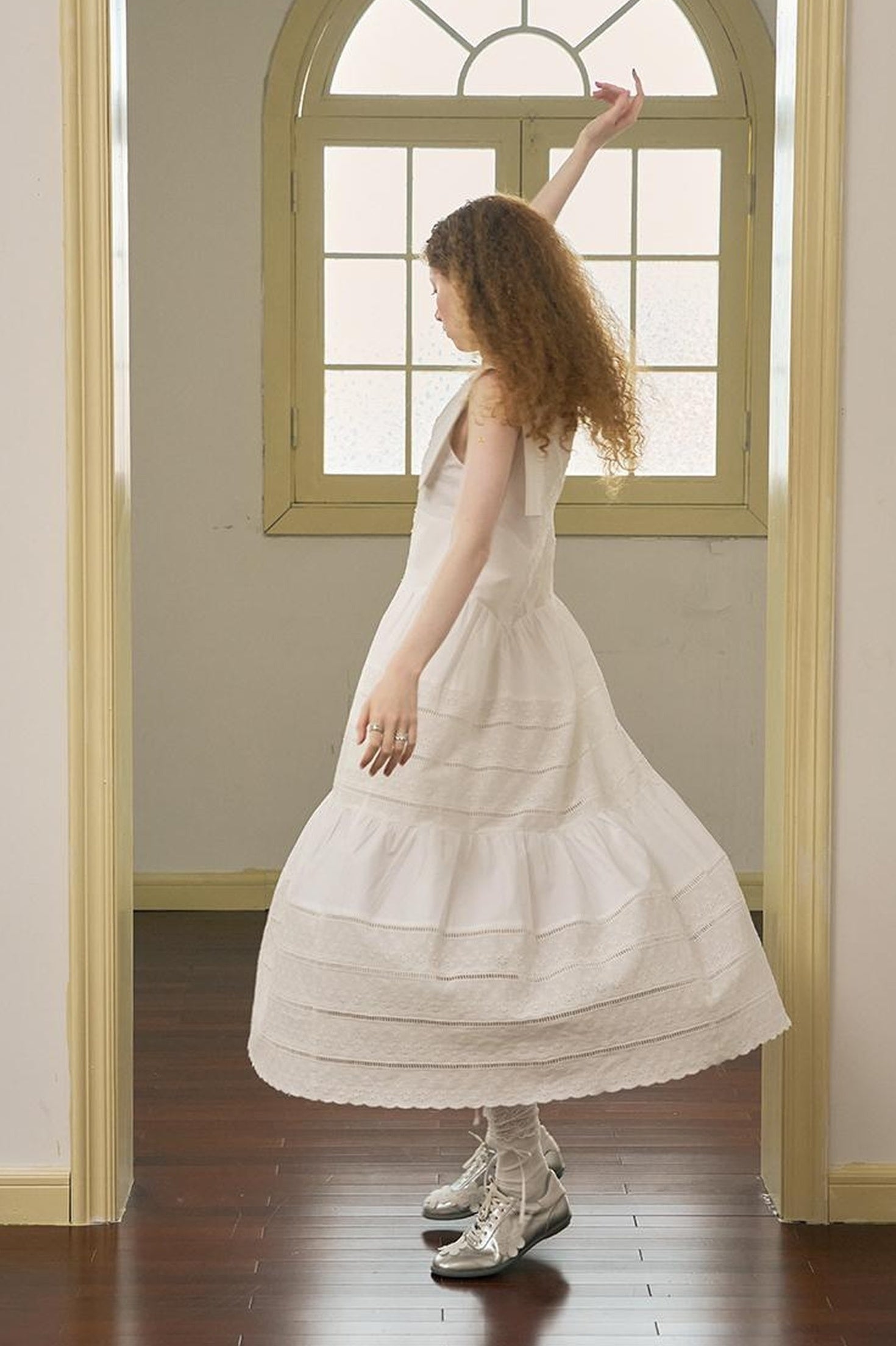 DIDDI MODA Floral Lace French Sleeve Dress