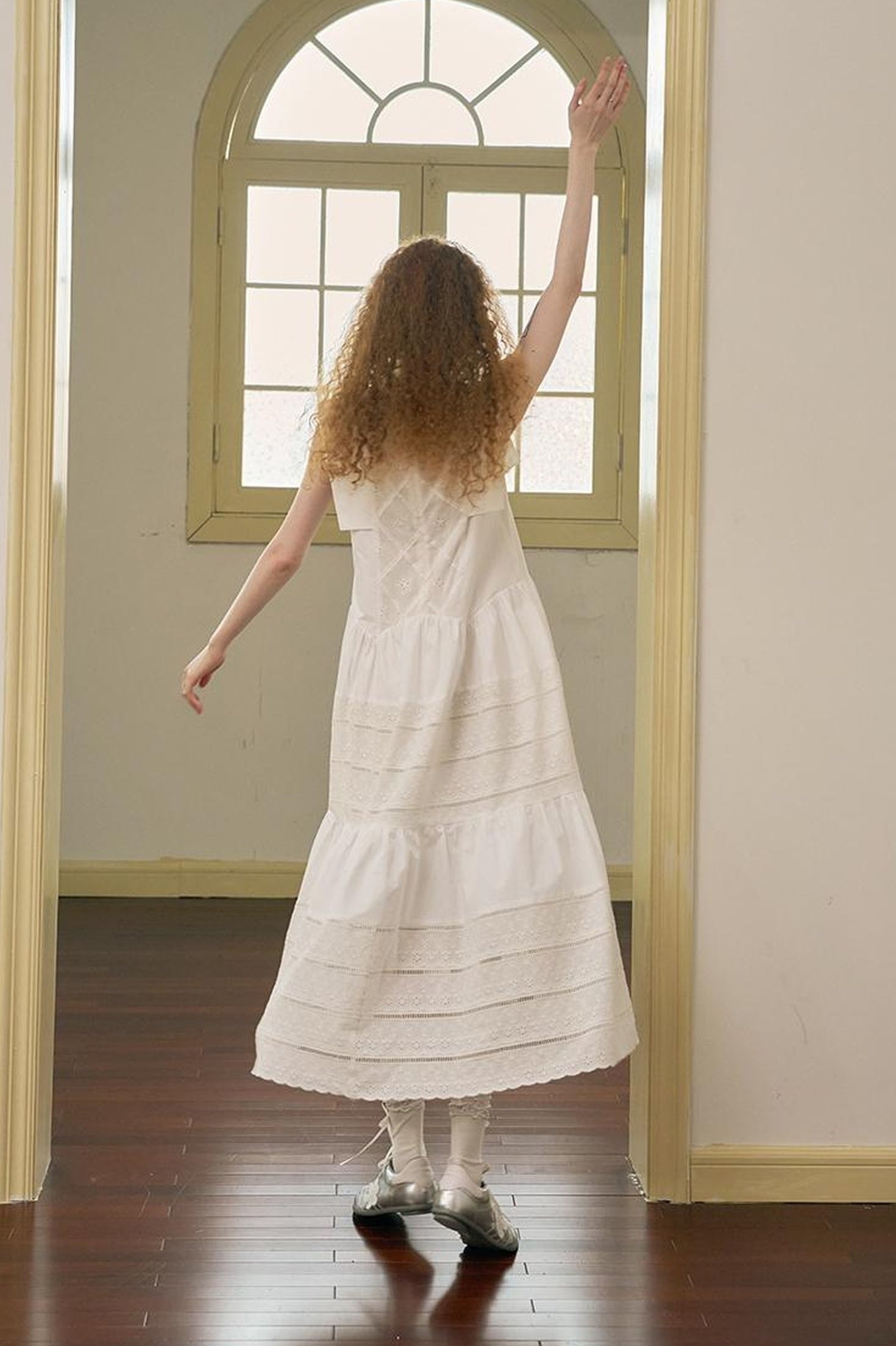 DIDDI MODA Floral Lace French Sleeve Dress