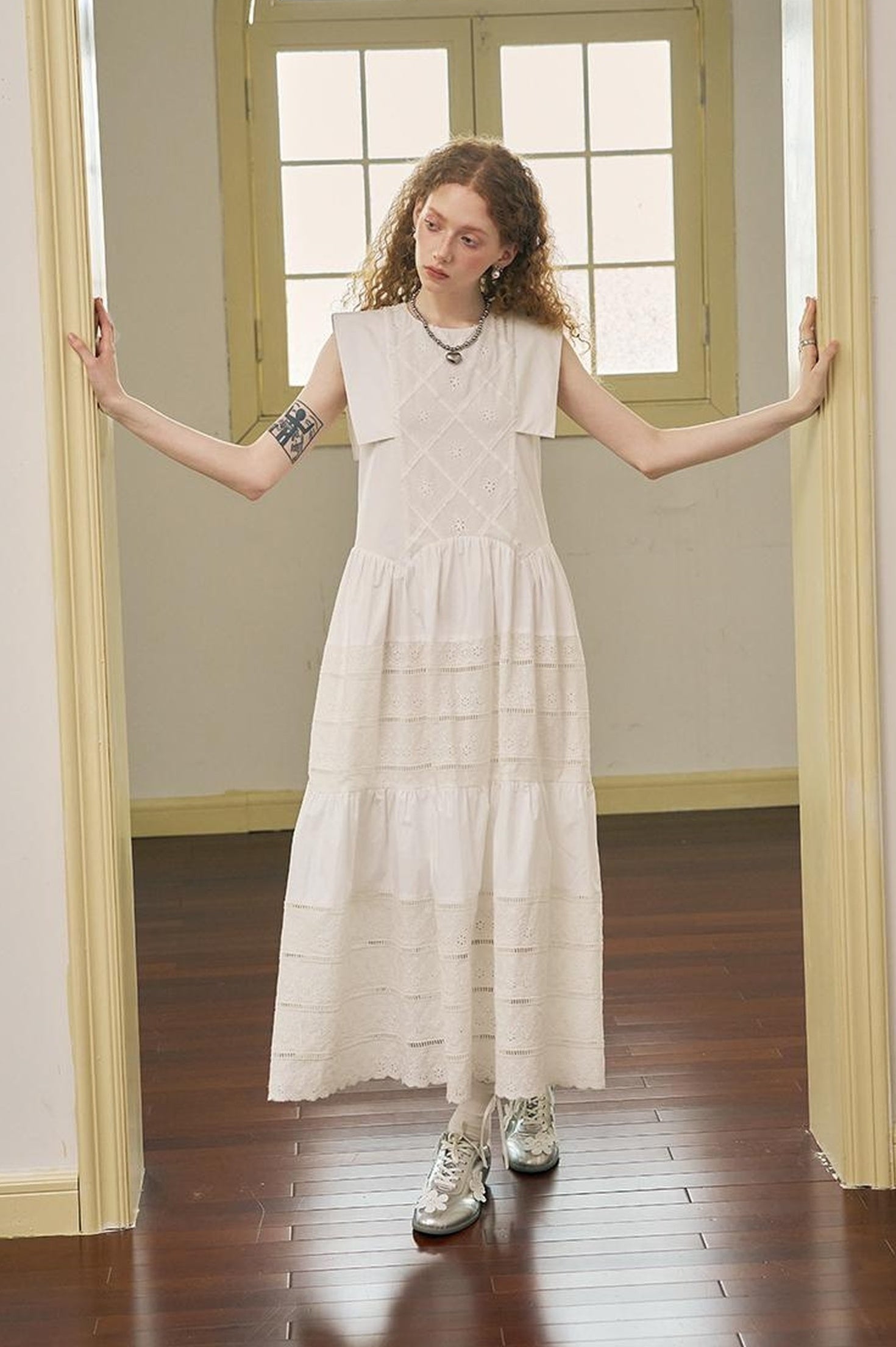 DIDDI MODA Floral Lace French Sleeve Dress