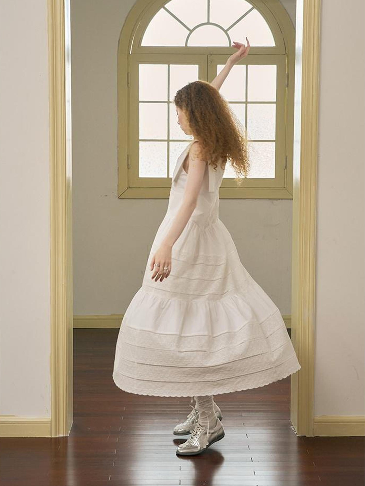 DIDDI MODA Floral Lace French Sleeve Dress