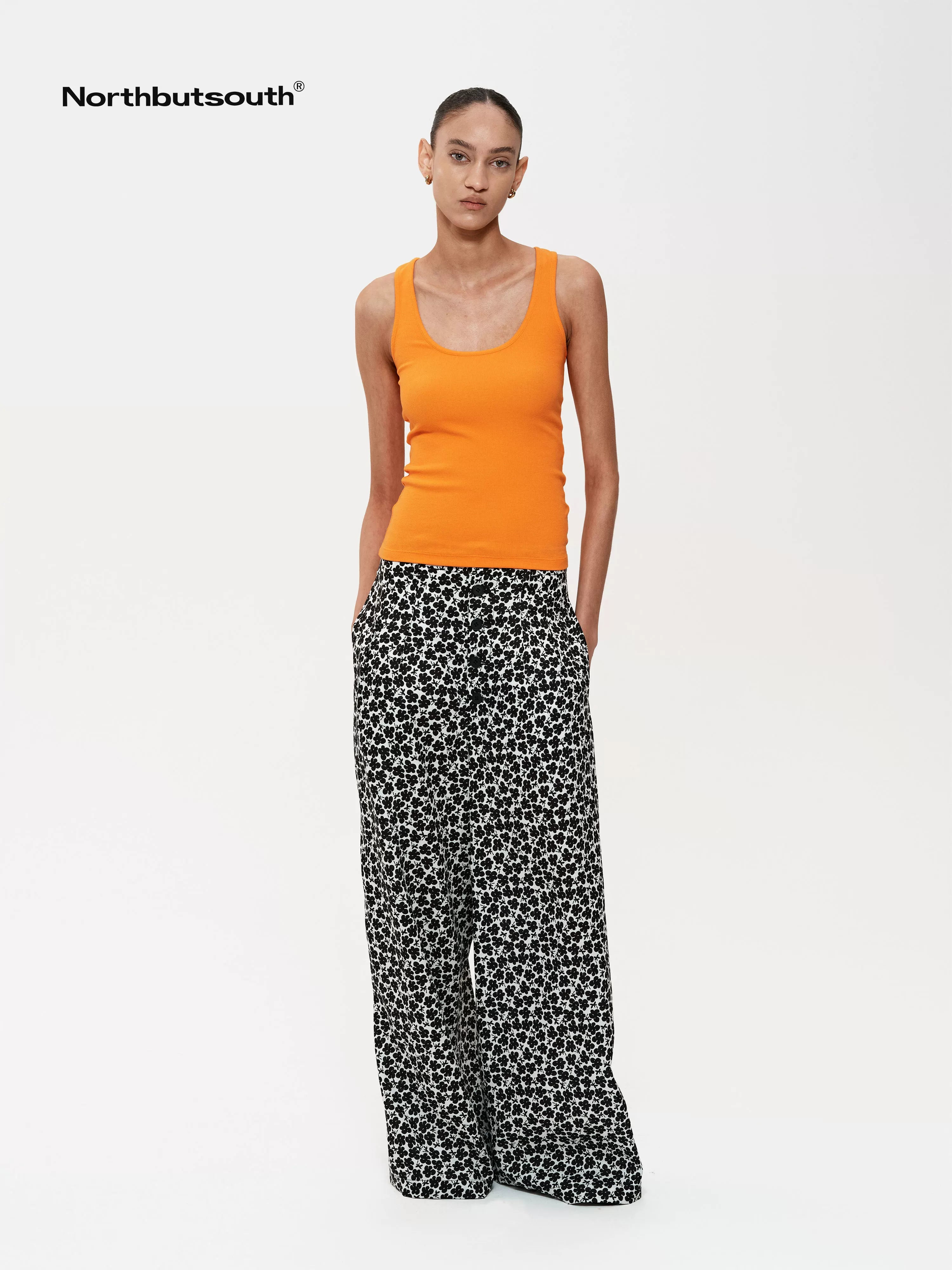 Floral Print Hemp Lyocell Relaxed Trousers with Multiple Buttons