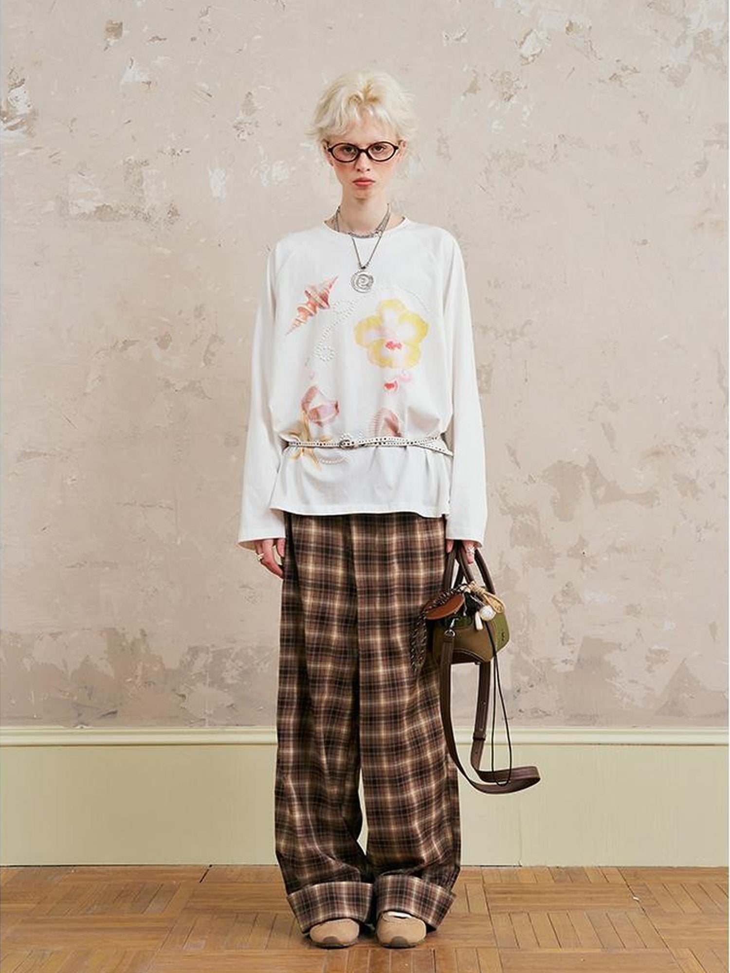 DIDDI MODA Floral Shell Print Loose Fit Long Sleeve Tee