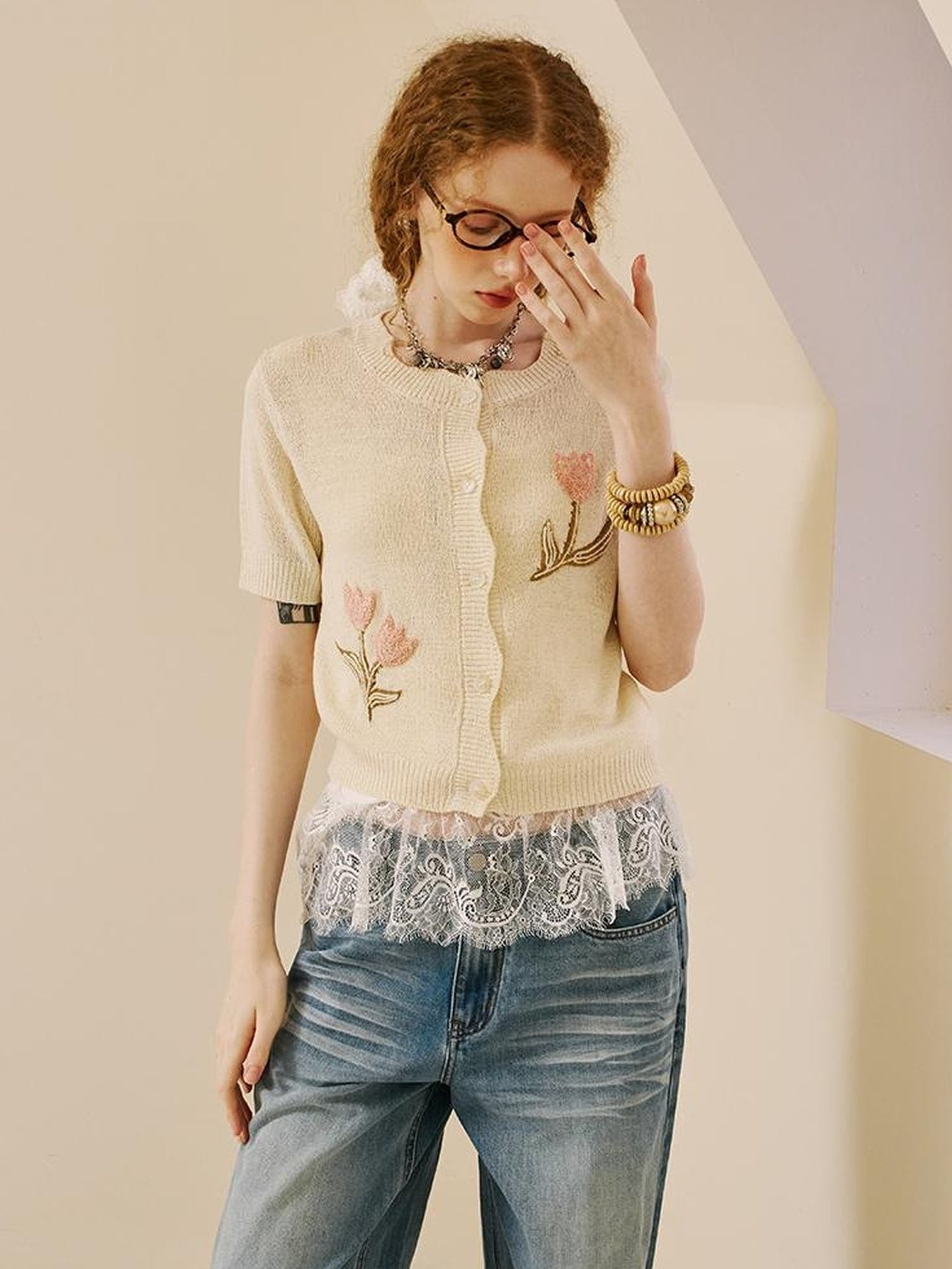 DIDDI MODA Floral Tulip Embroidered Wave Edge Knit Cardigan