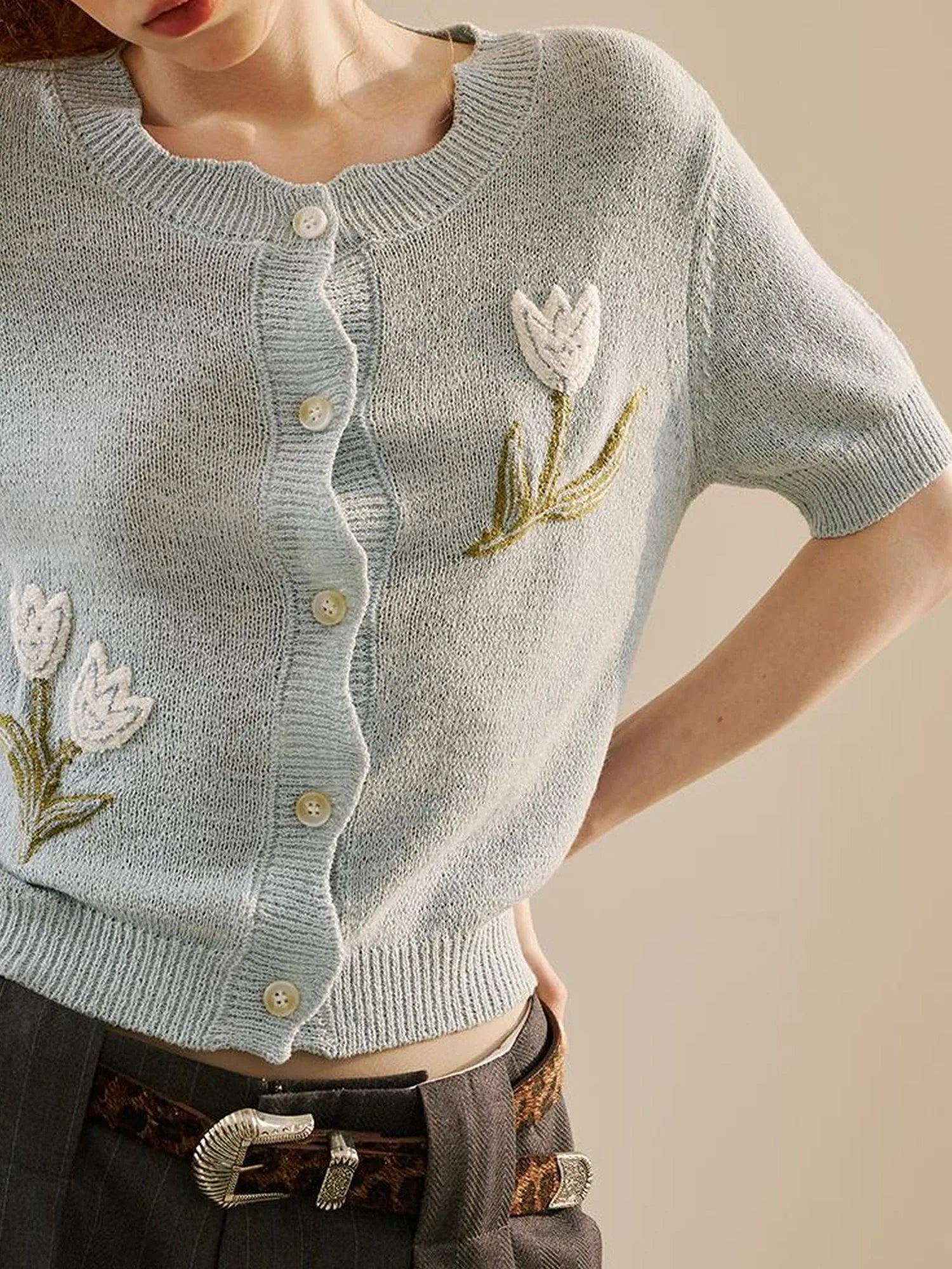 Floral Tulip Embroidered Wave Edge Knit Cardigan