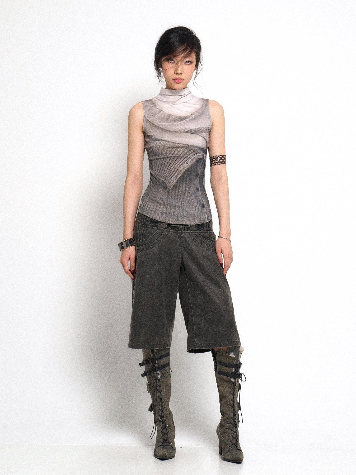 Flowers birds Market High Neck Knitted Sweater Elongated Fit Custom Logo Grey