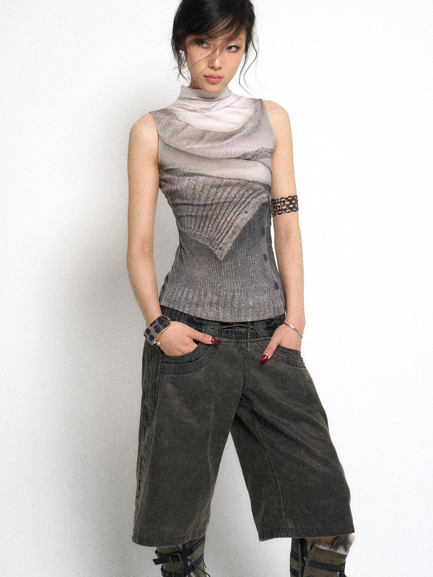Flowers birds Market High Neck Knitted Sweater Elongated Fit Custom Logo Grey
