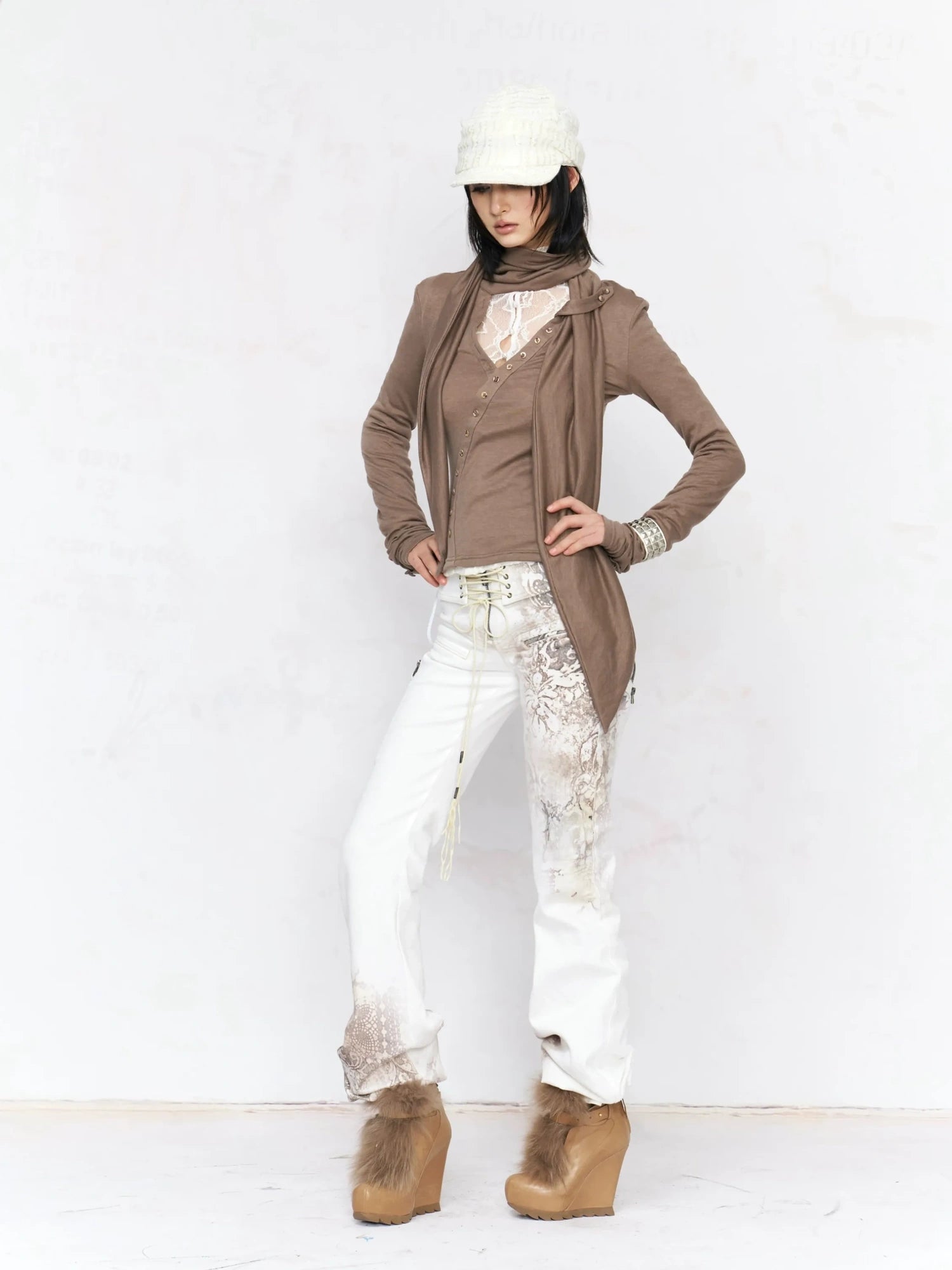 Flowers birds Market Lightweight Womens Slim Fit V Neck Tie Front Long Sleeve Khaki Knit Blouse