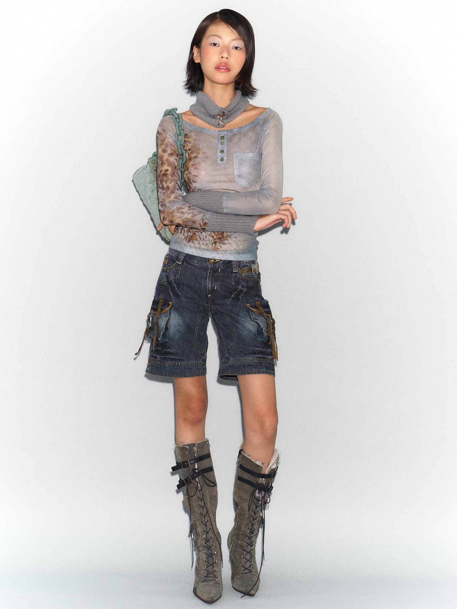 Flowers birds Market Low Rise Washed Denim Cargo Shorts
