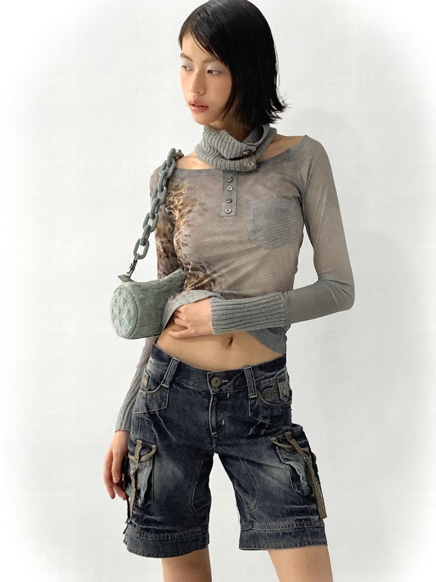 Flowers birds Market Low Rise Washed Denim Cargo Shorts