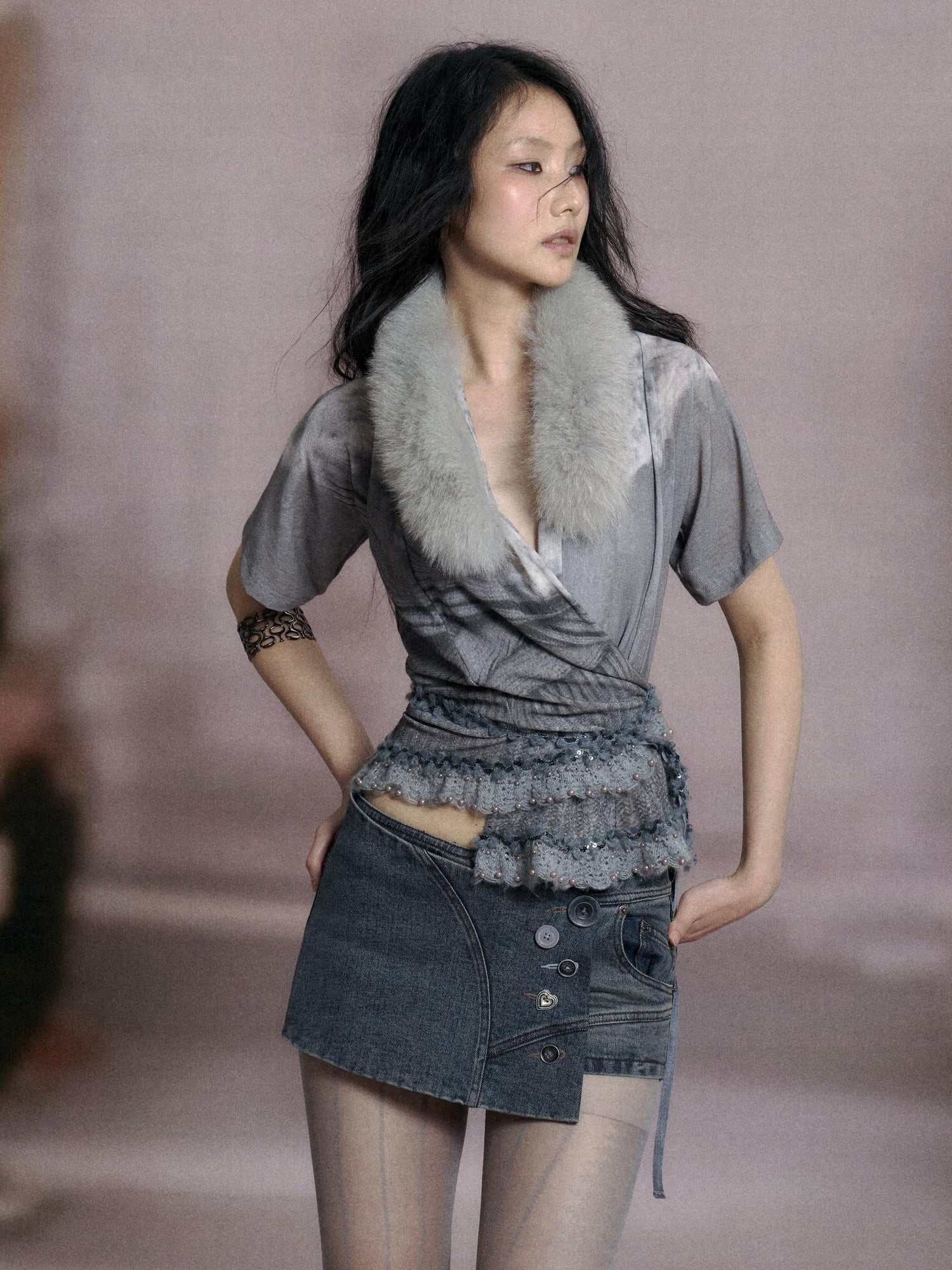 Flowers birds Market Low Waist Blue Grey Stretch Denim Shorts With Detachable Fur Trim