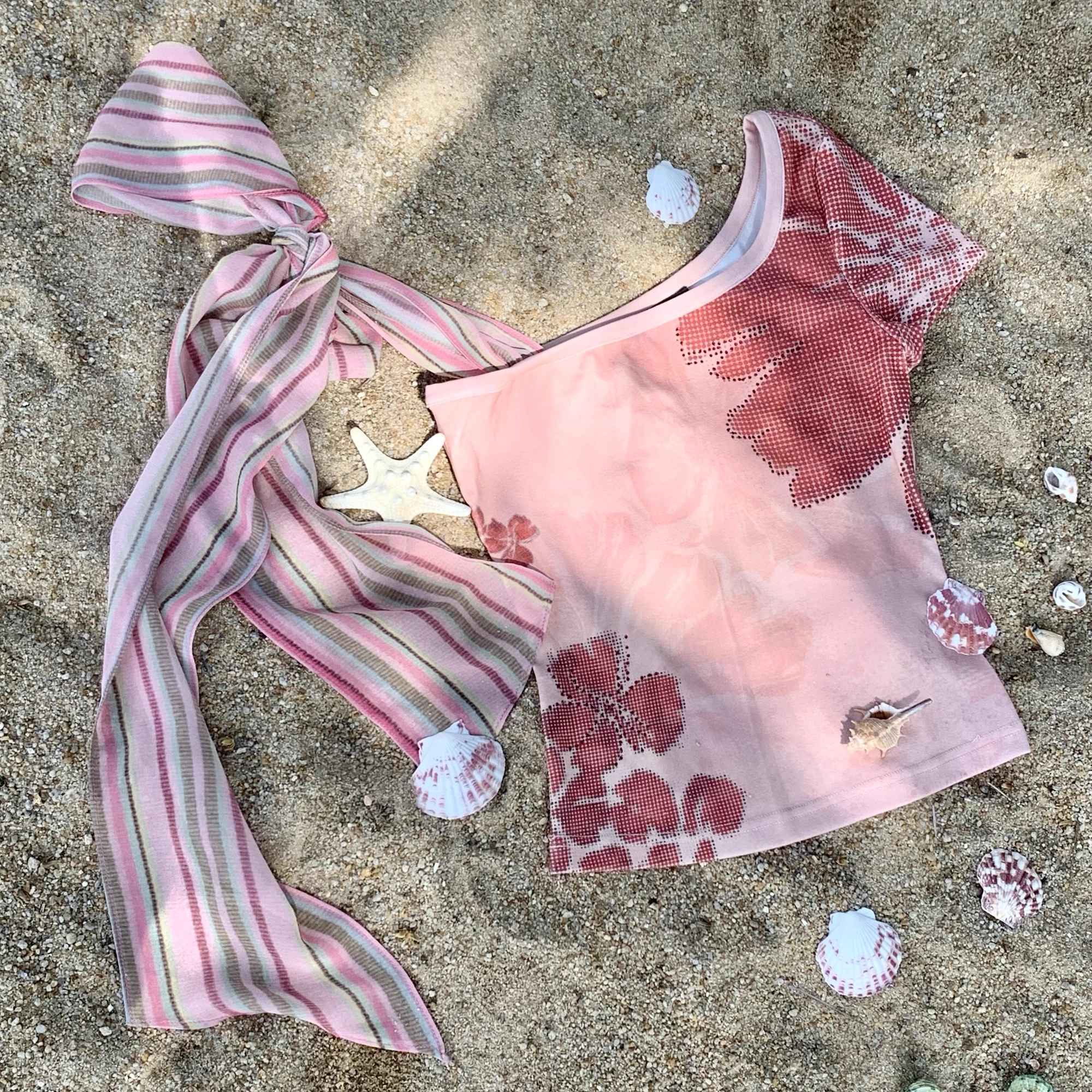 Flowers_birds_Market_Pink_Floral_Rhinestone_Y2K_Asymmetric_Slim_Fit_Women_Cotton_Short_Sleeve_T-Shirt_MISSTT