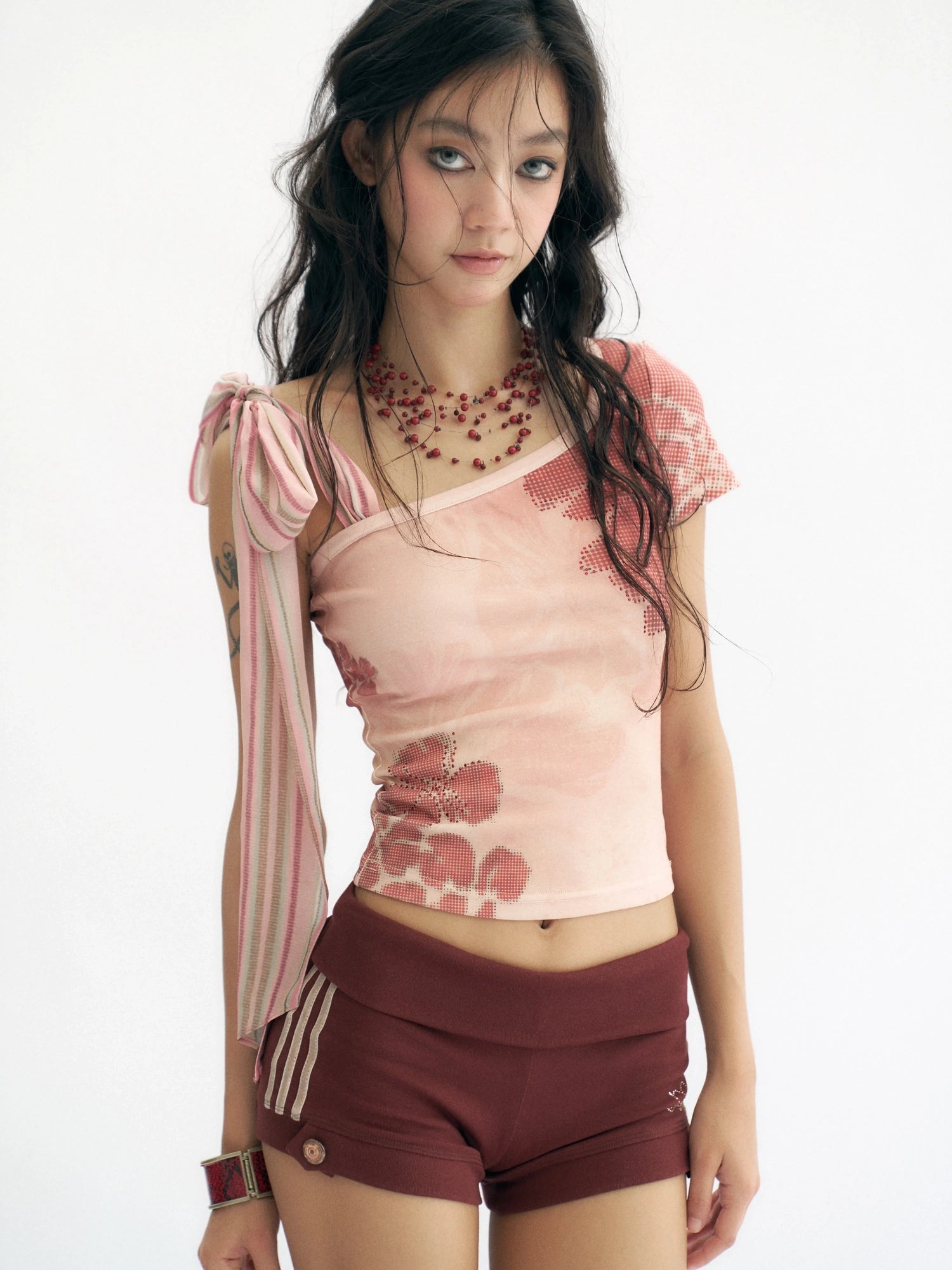 Flowers birds Market Pink Floral Rhinestone Y2K Asymmetric Slim Fit Women Cotton Short Sleeve T-Shirt