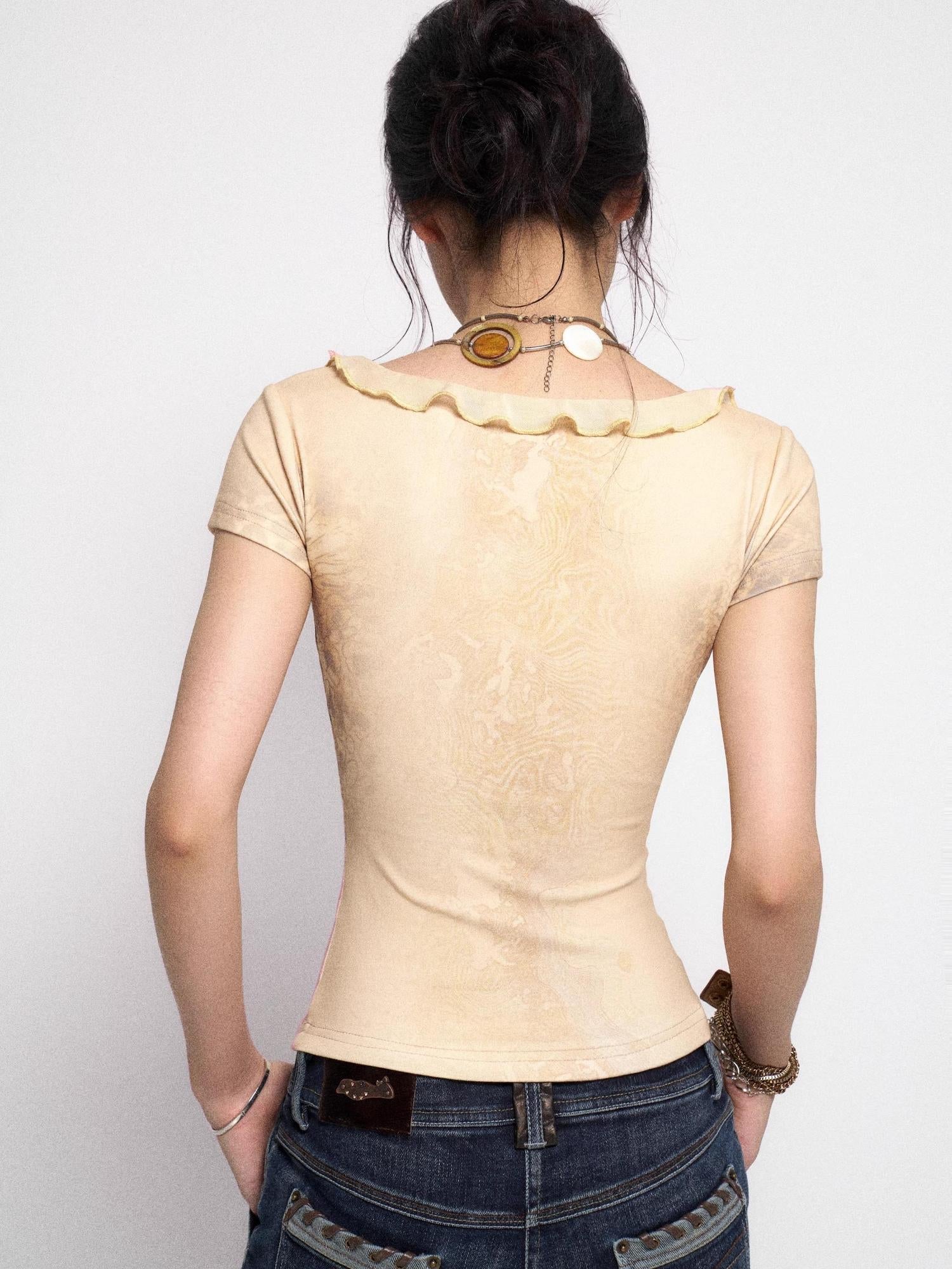 Flowers birds Market V-Neck Ribbed Tee With Leopard Print And Lace-Up Detail