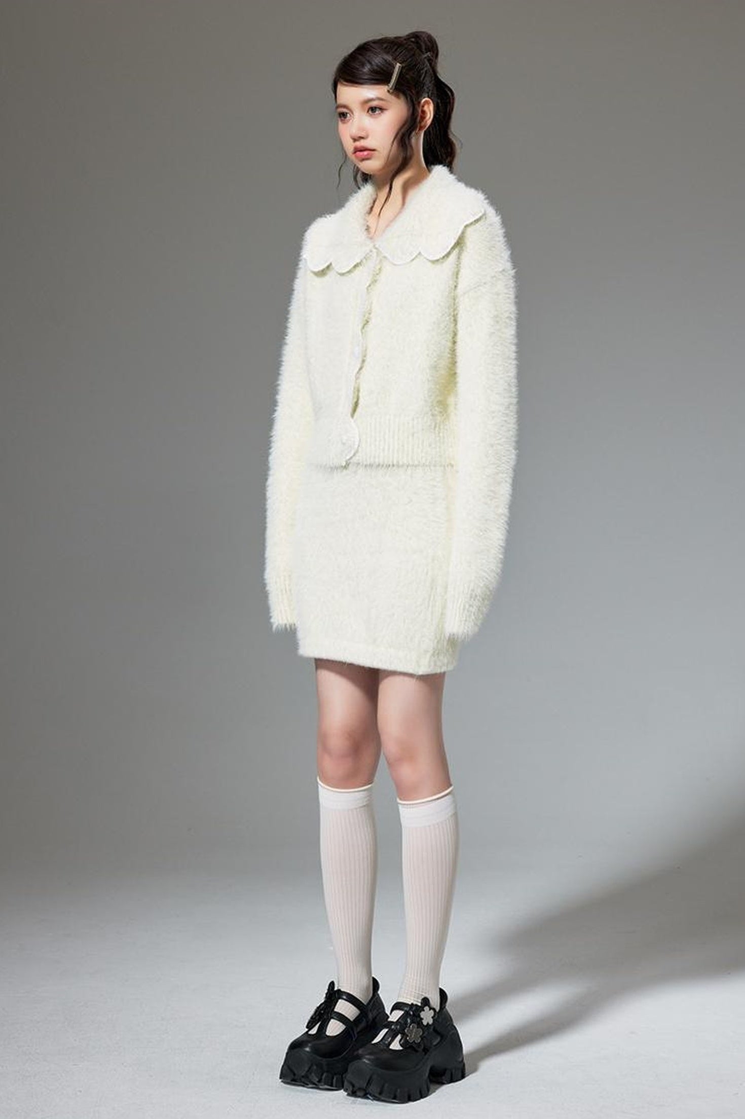 DIDDI MODA Fluffy Cozy Knit Set With Lace Trim