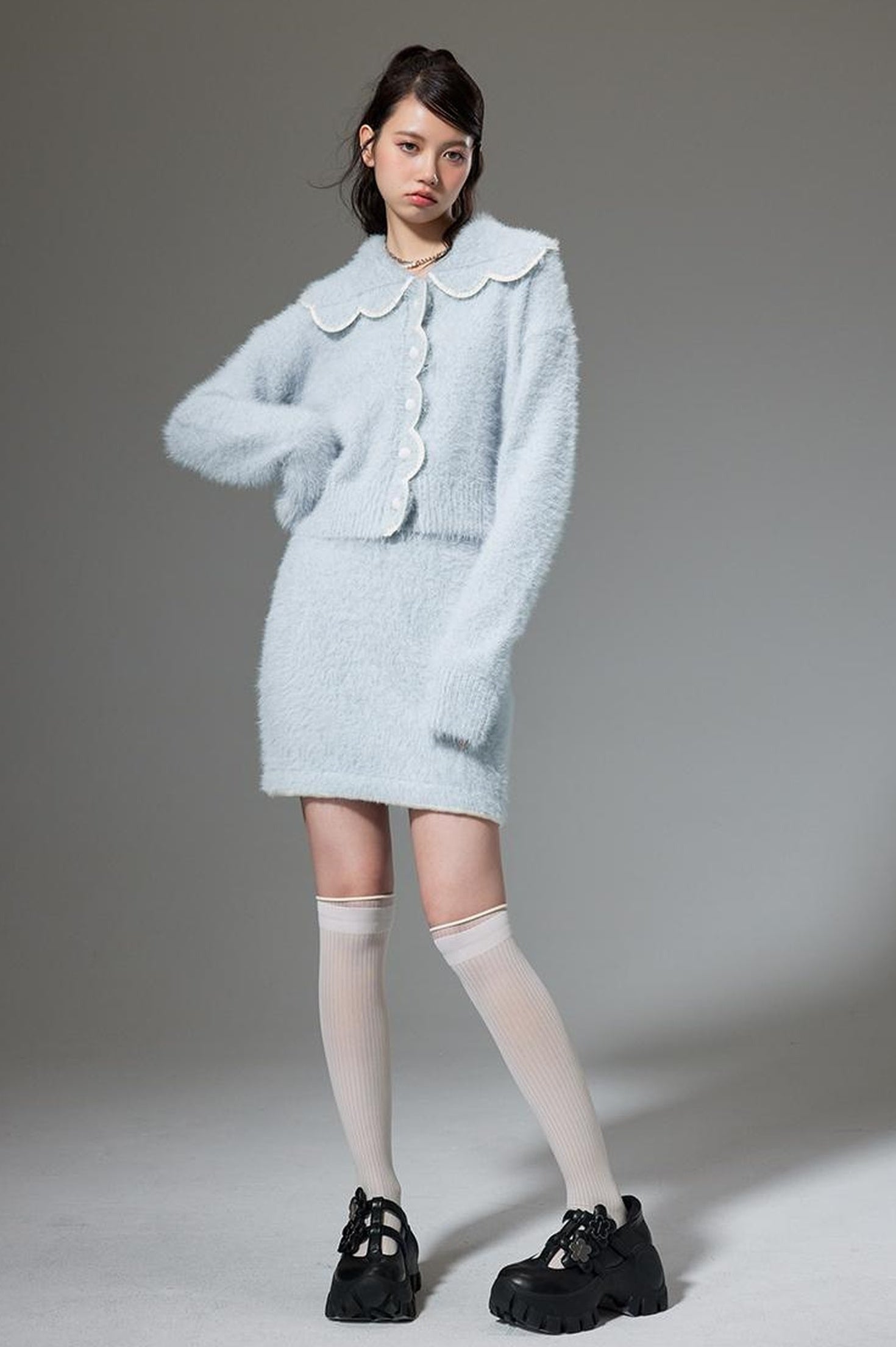 DIDDI MODA Fluffy Cozy Knit Set With Lace Trim