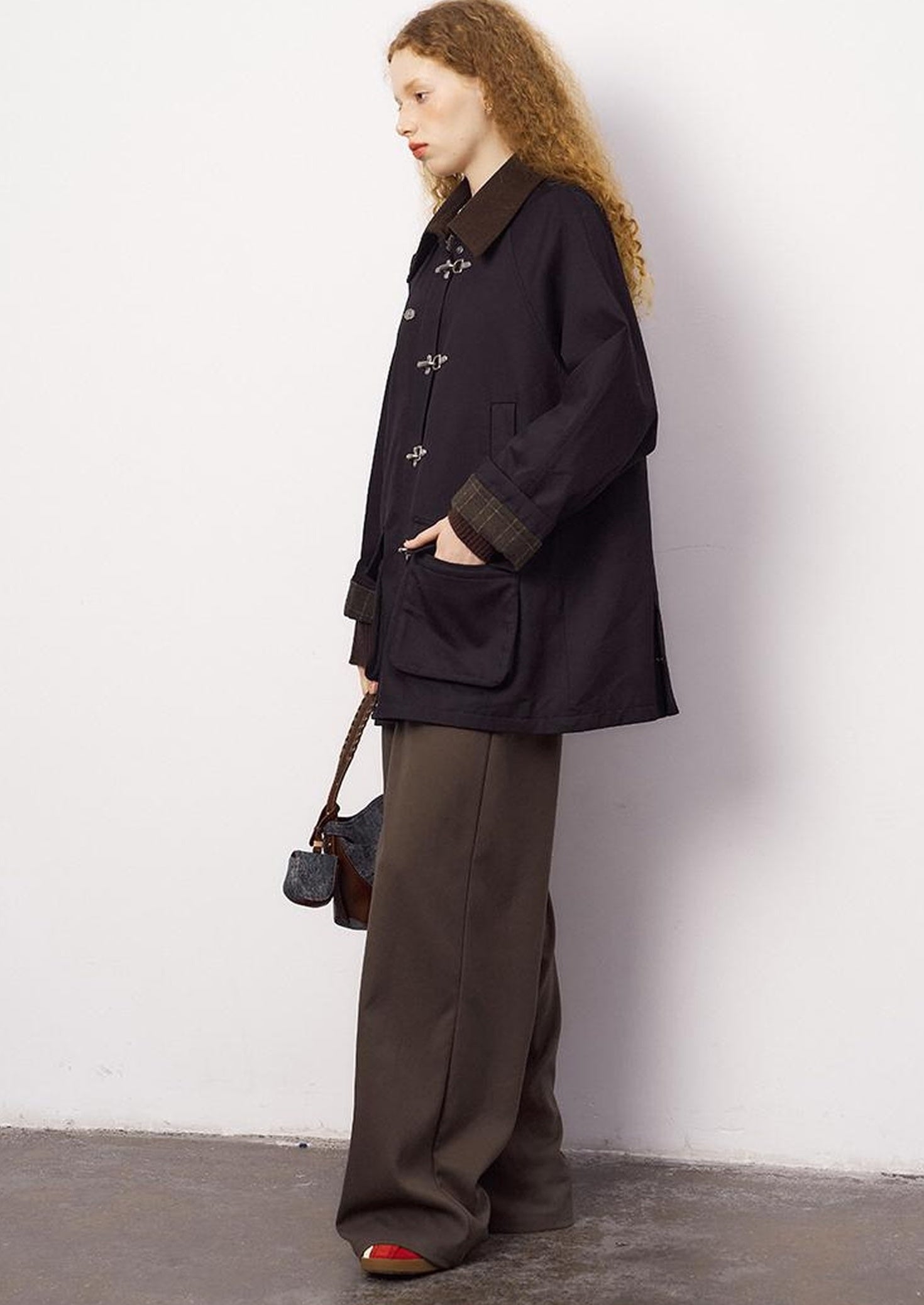 DIDDI MODA Foldable Cuff Metal Button Trench Coat With Corduroy Panels