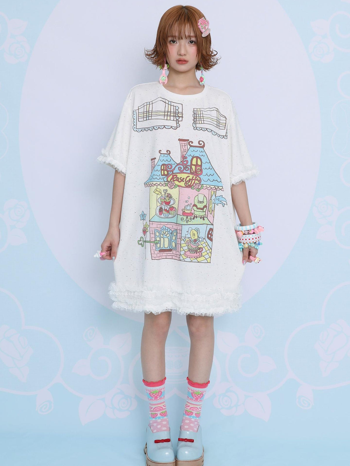 Frufru Gulu Rose Cafe Printed Round Neck Drop Shoulder Women&