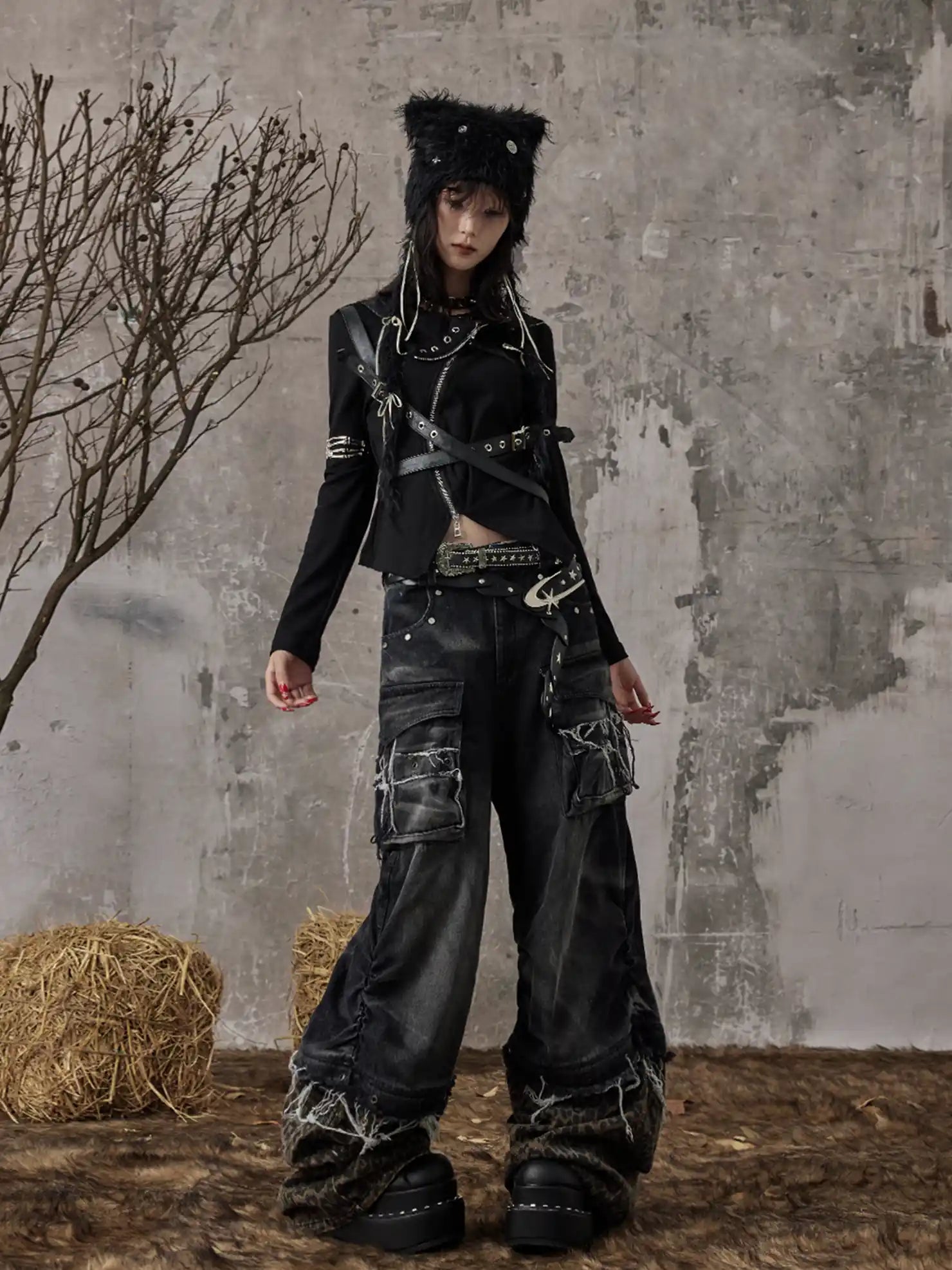 Frustration Garden Detachable Leopard Wash Baggy Jeans