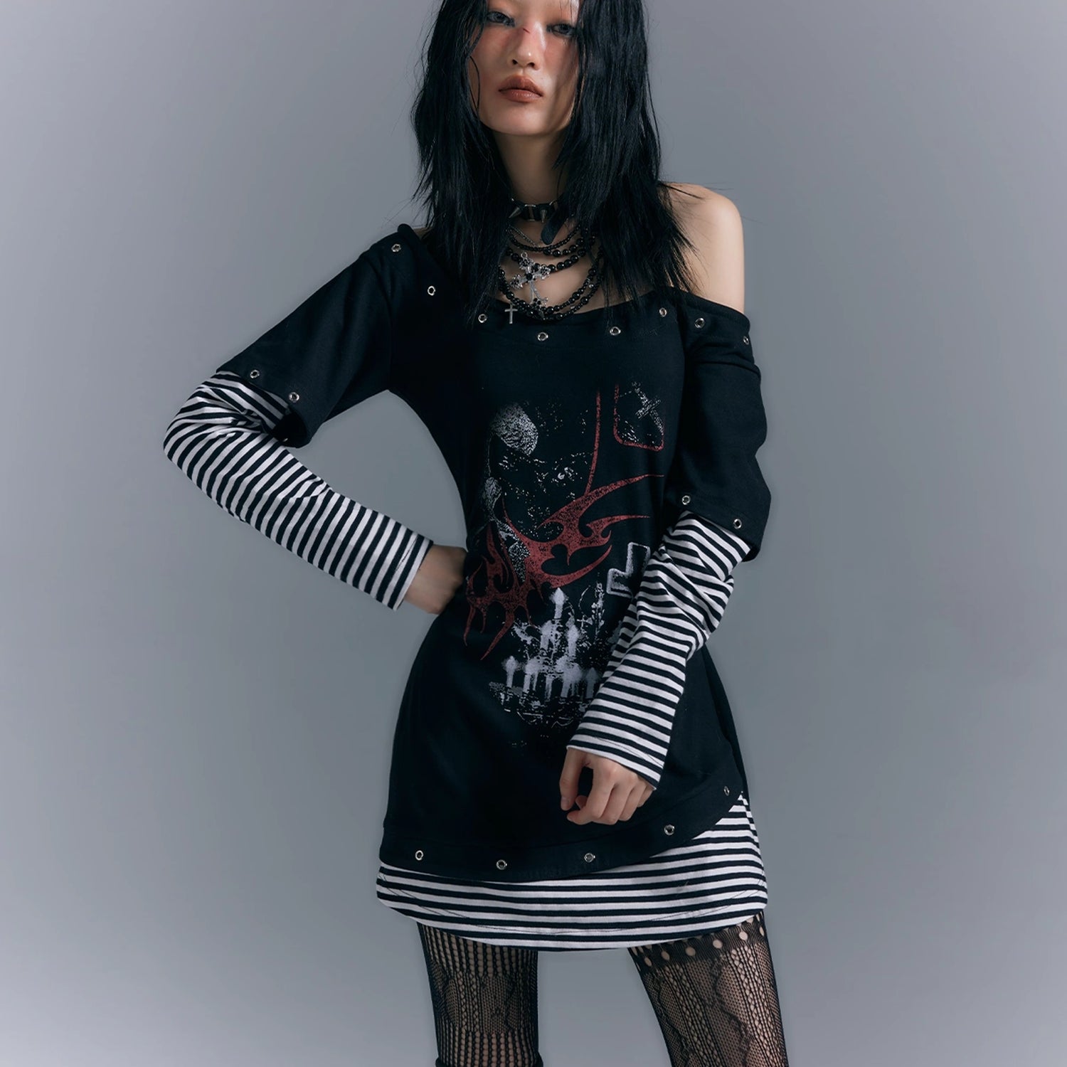 Frustration_Garden_Light_Punk_Stripe_Print_Fitted_V-neck_T-shirt_Long-Sleeve_Dress_MISSTT
