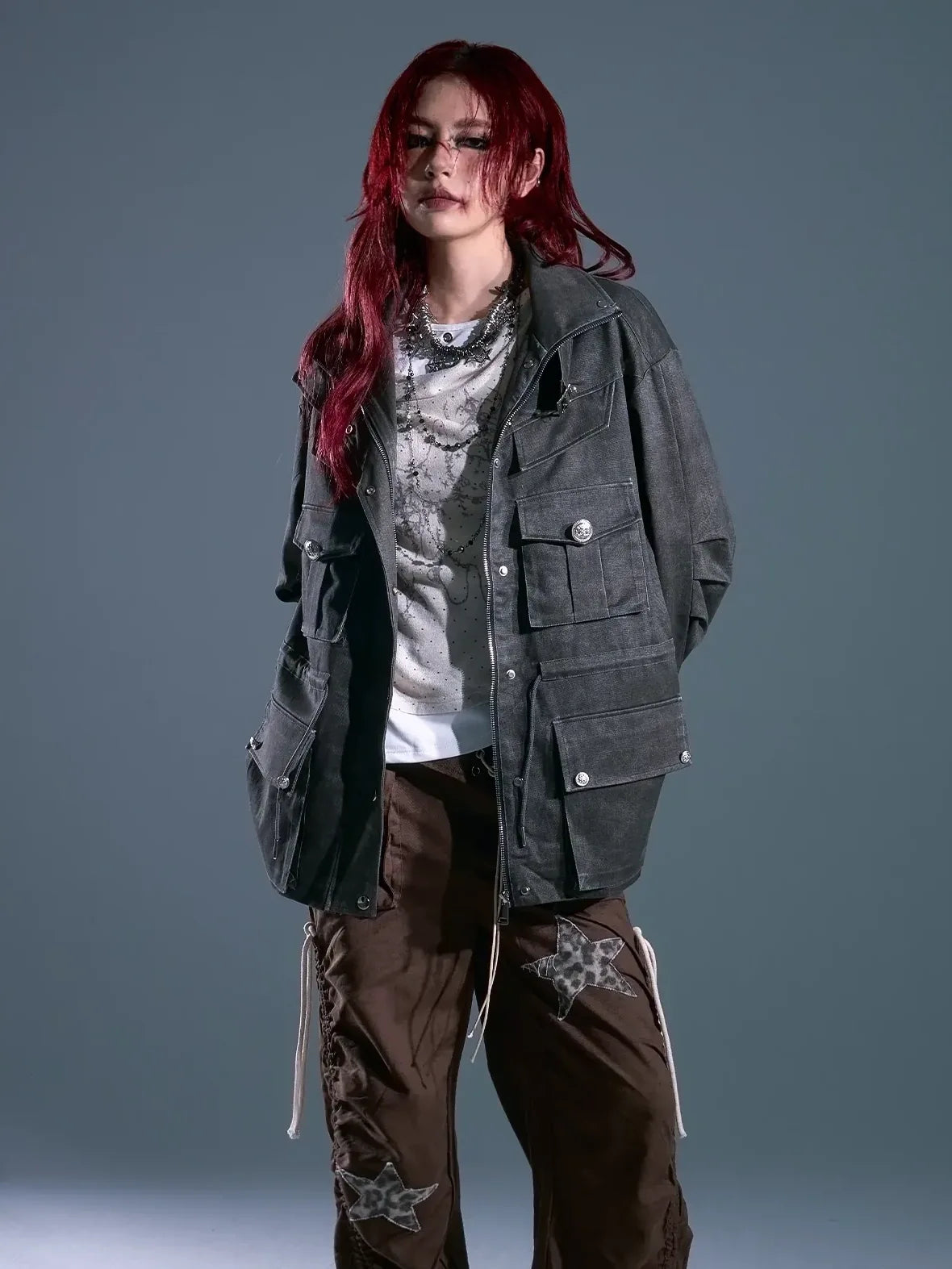 Frustration Garden Rust Colored Retro Work Jacket
V-neck
Long Sleeve
T-shirt
Ribbed Hem And Cuffs
Button Up Front
Chest Pocket
Relaxed Fit