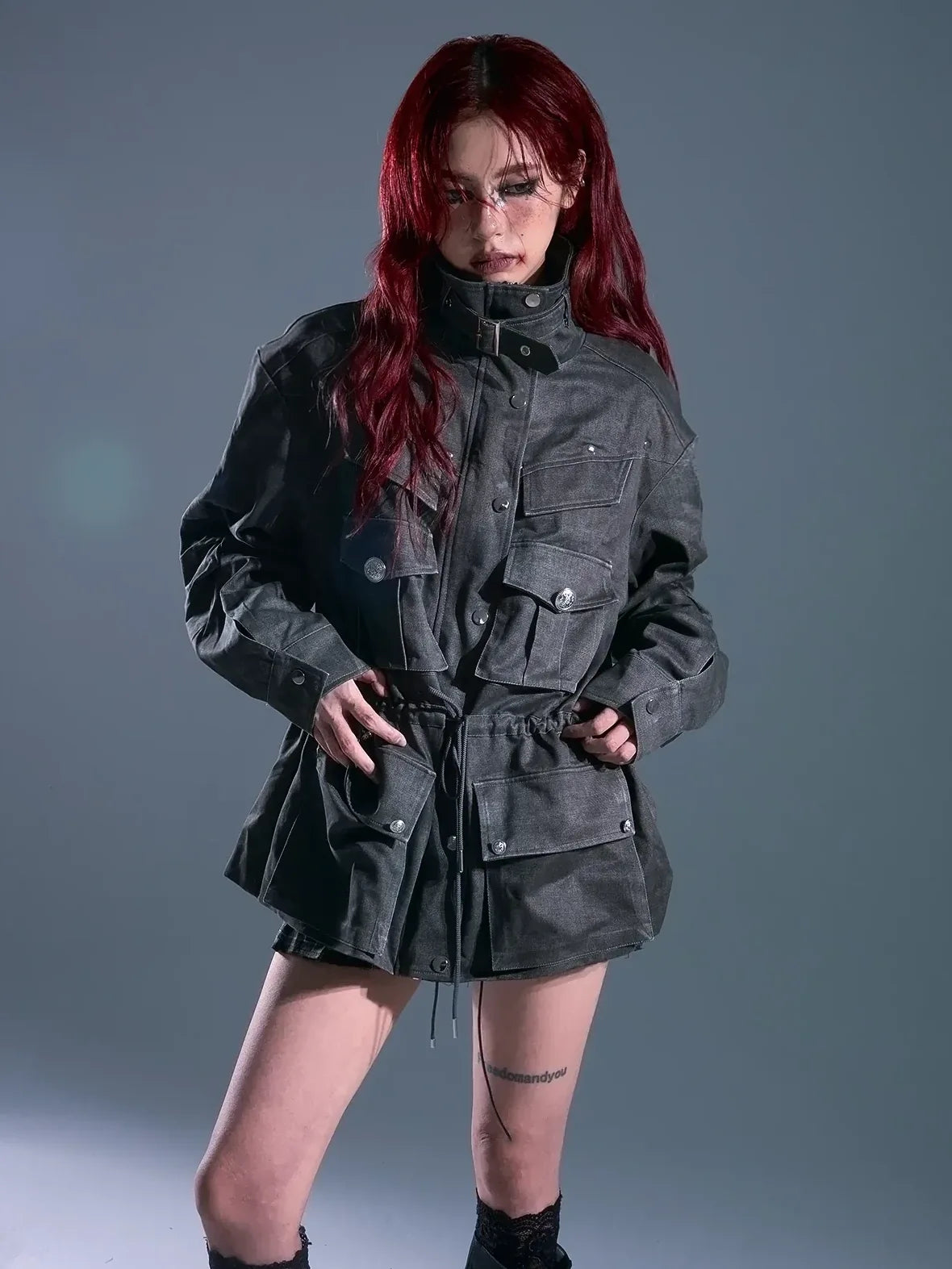 Frustration Garden Rust Colored Retro Work Jacket
V-neck
Long Sleeve
T-shirt
Ribbed Hem And Cuffs
Button Up Front
Chest Pocket
Relaxed Fit