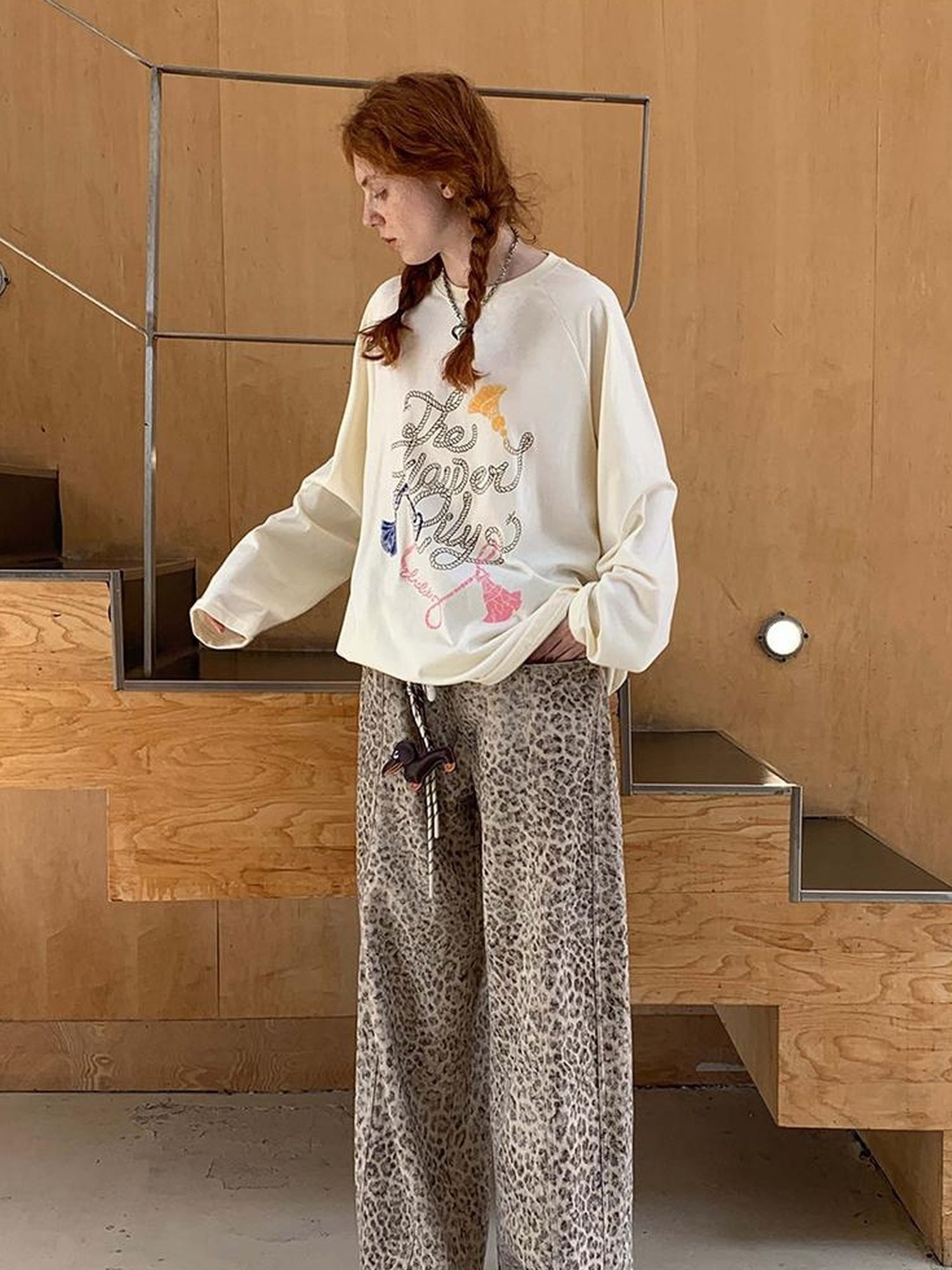 DIDDI MODA Fun Rope Colorful Wheat Print Oversized Knit Tee Bow Silk Blouse