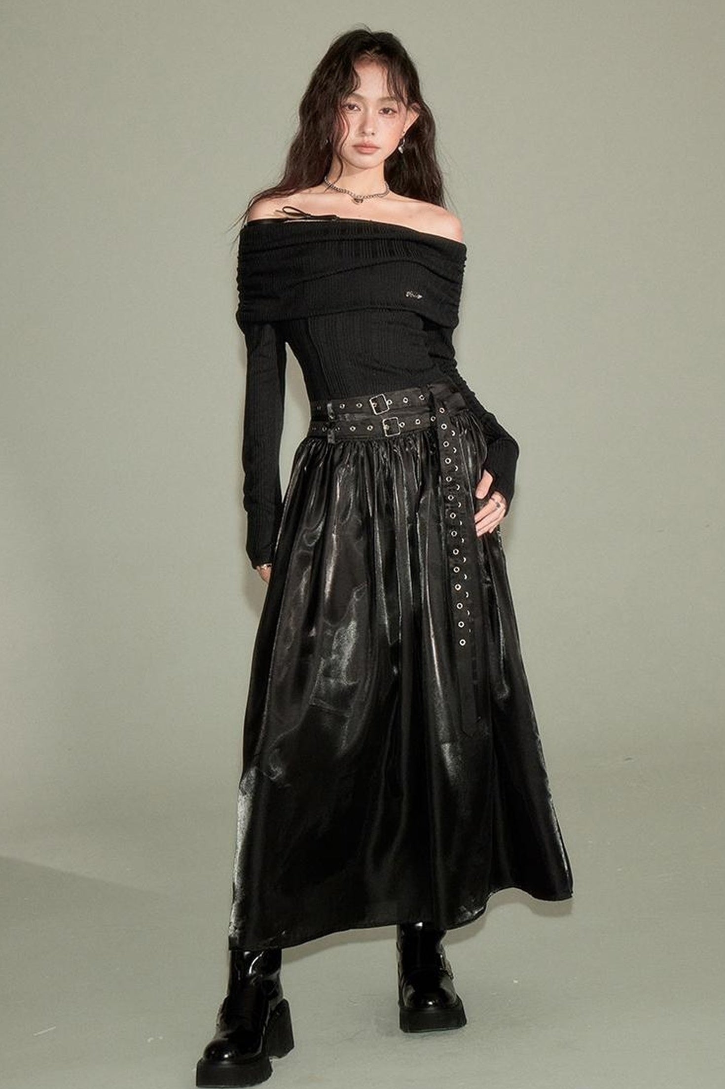 DIDDI MODA Glowing Shoulder Knitted Maxi Dress